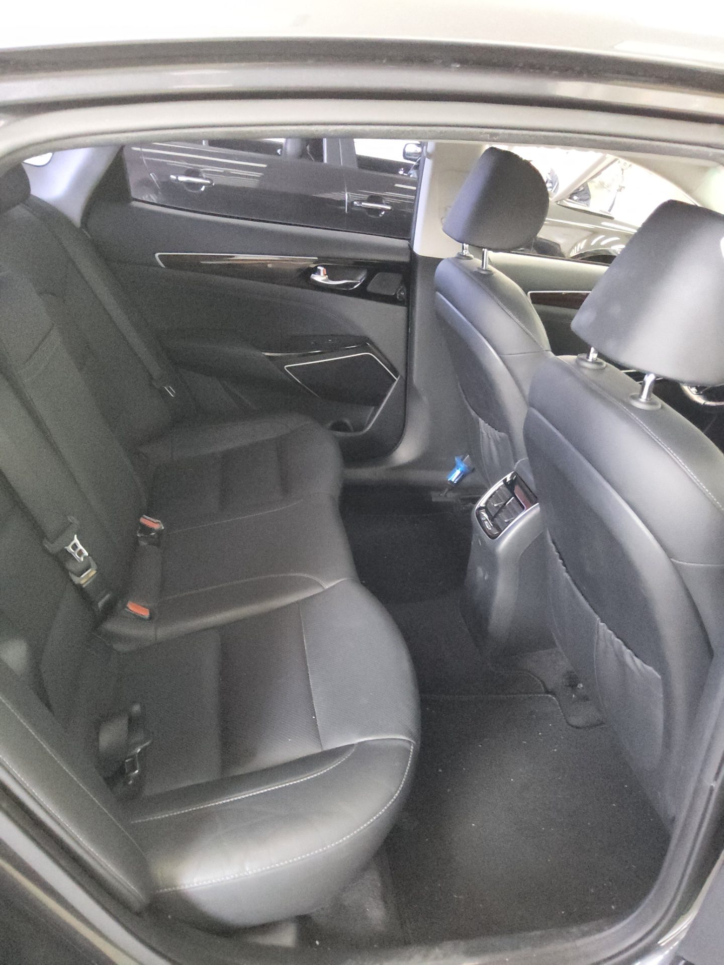 2019 - kia k7