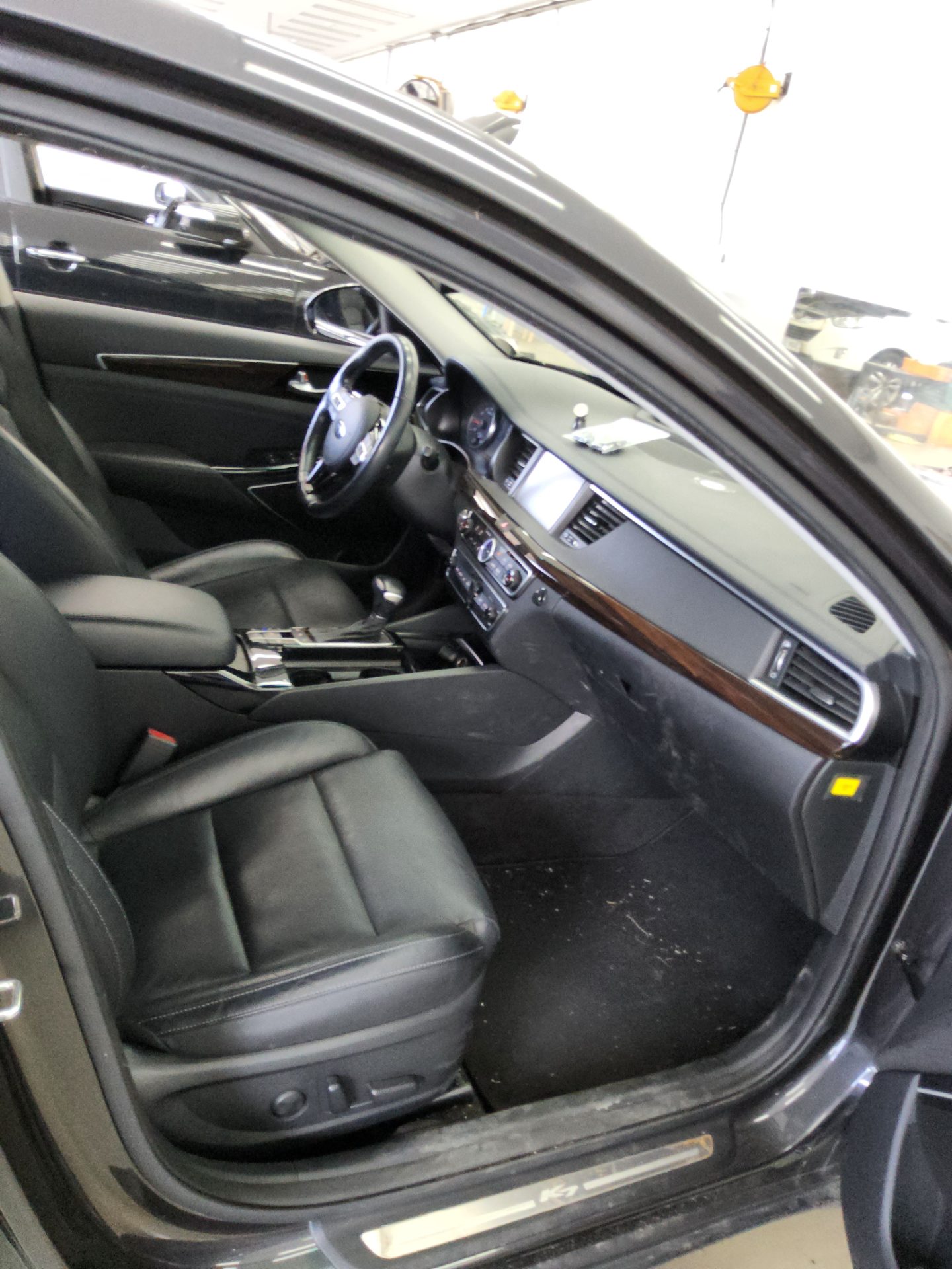2019 - kia k7