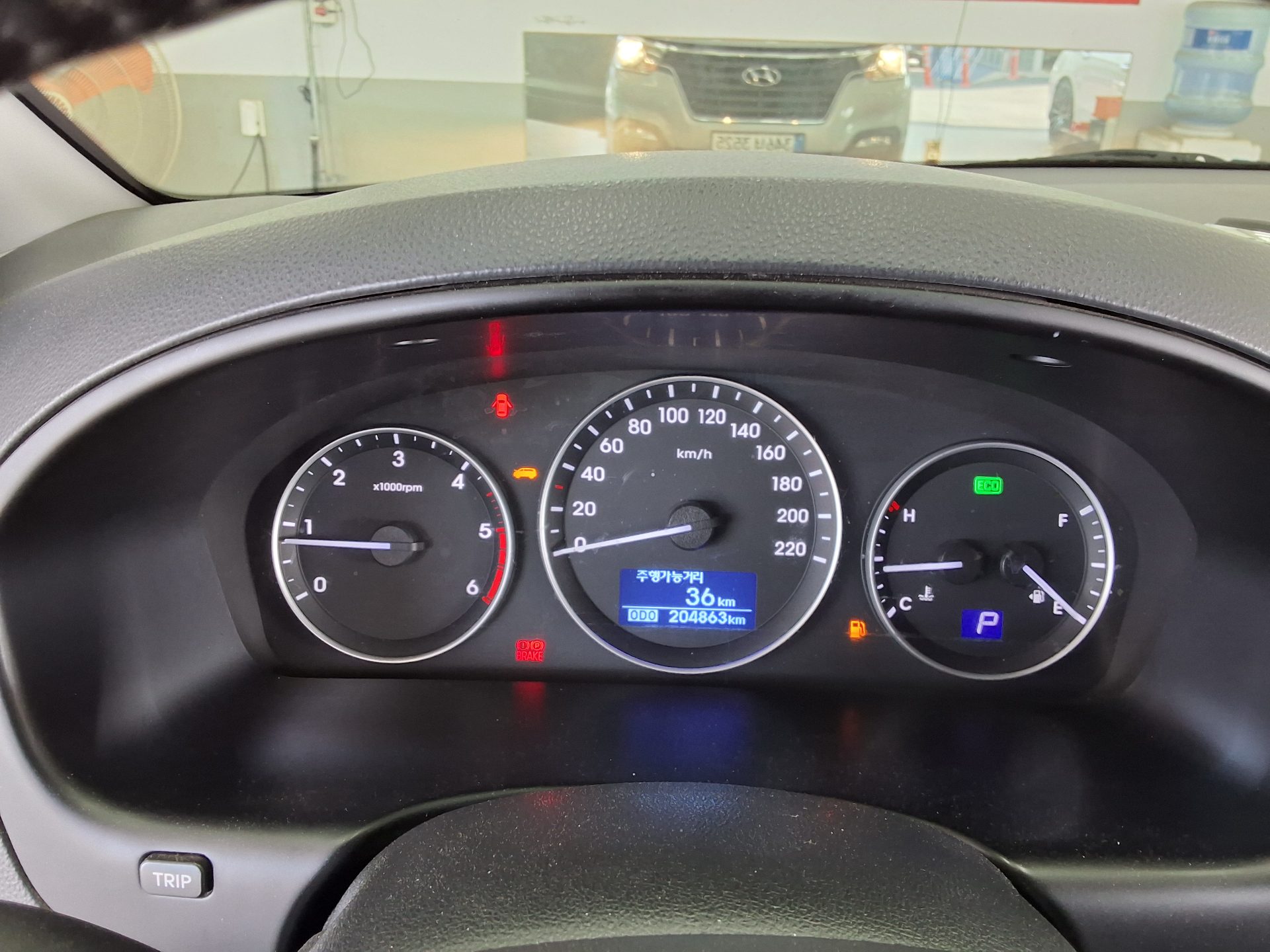 2021 - hyundai grand starex
