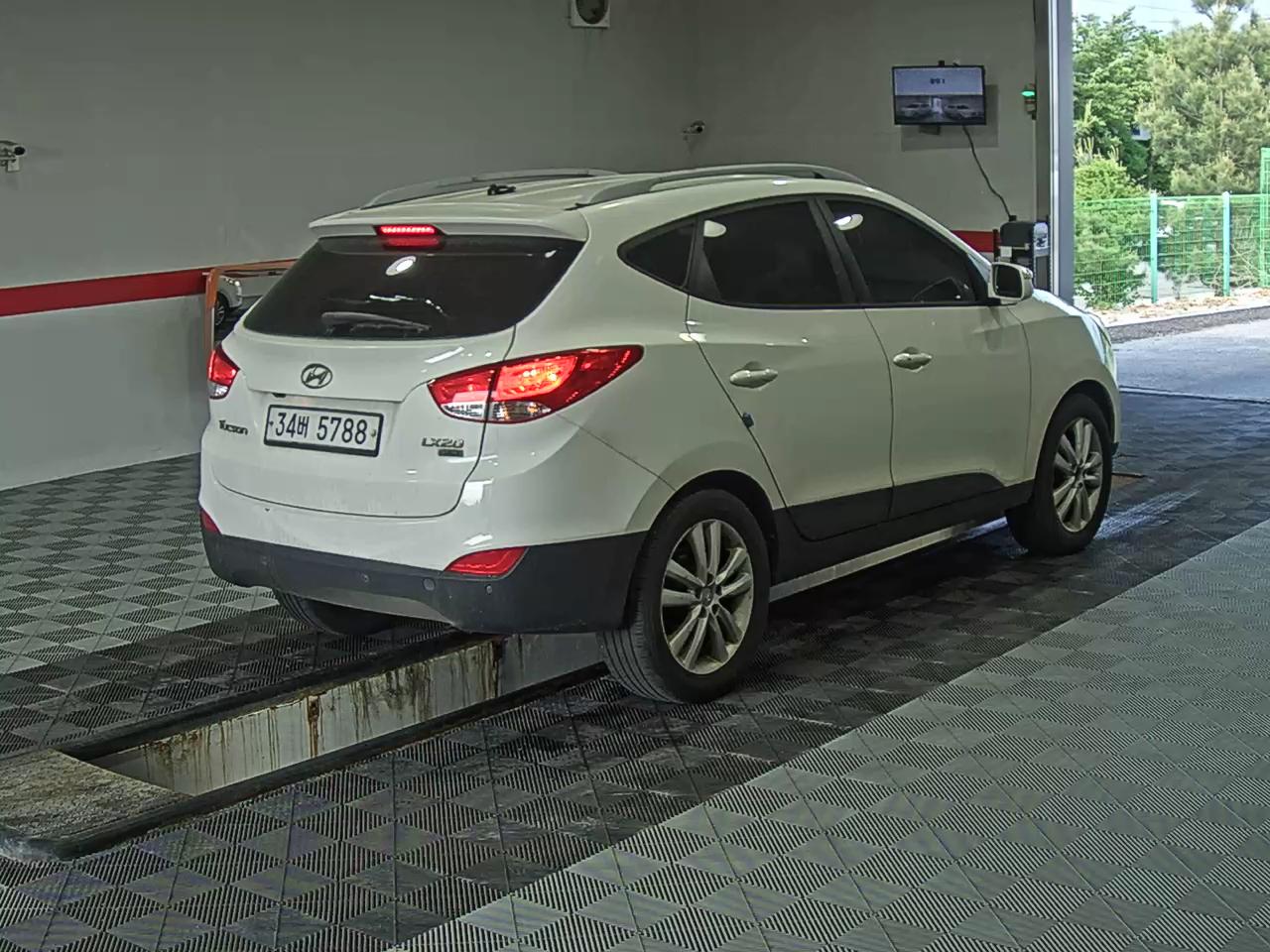 Hyundai Tucson - 4