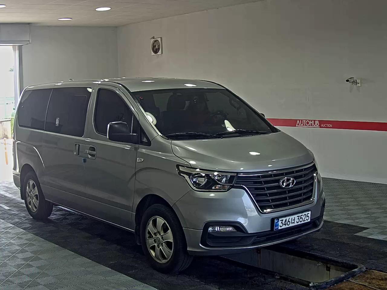 2021 - hyundai grand starex