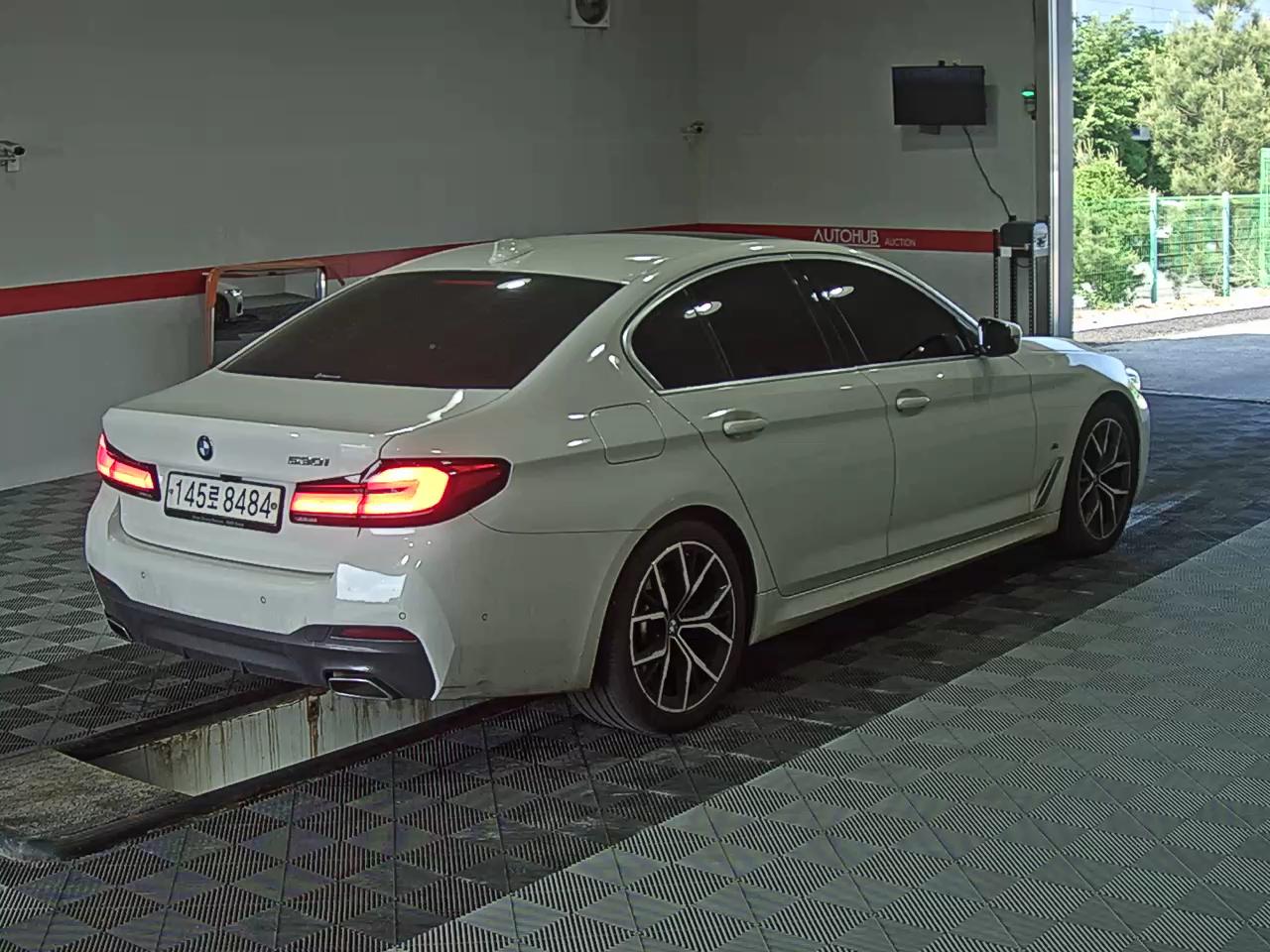 2022 - bmw m5