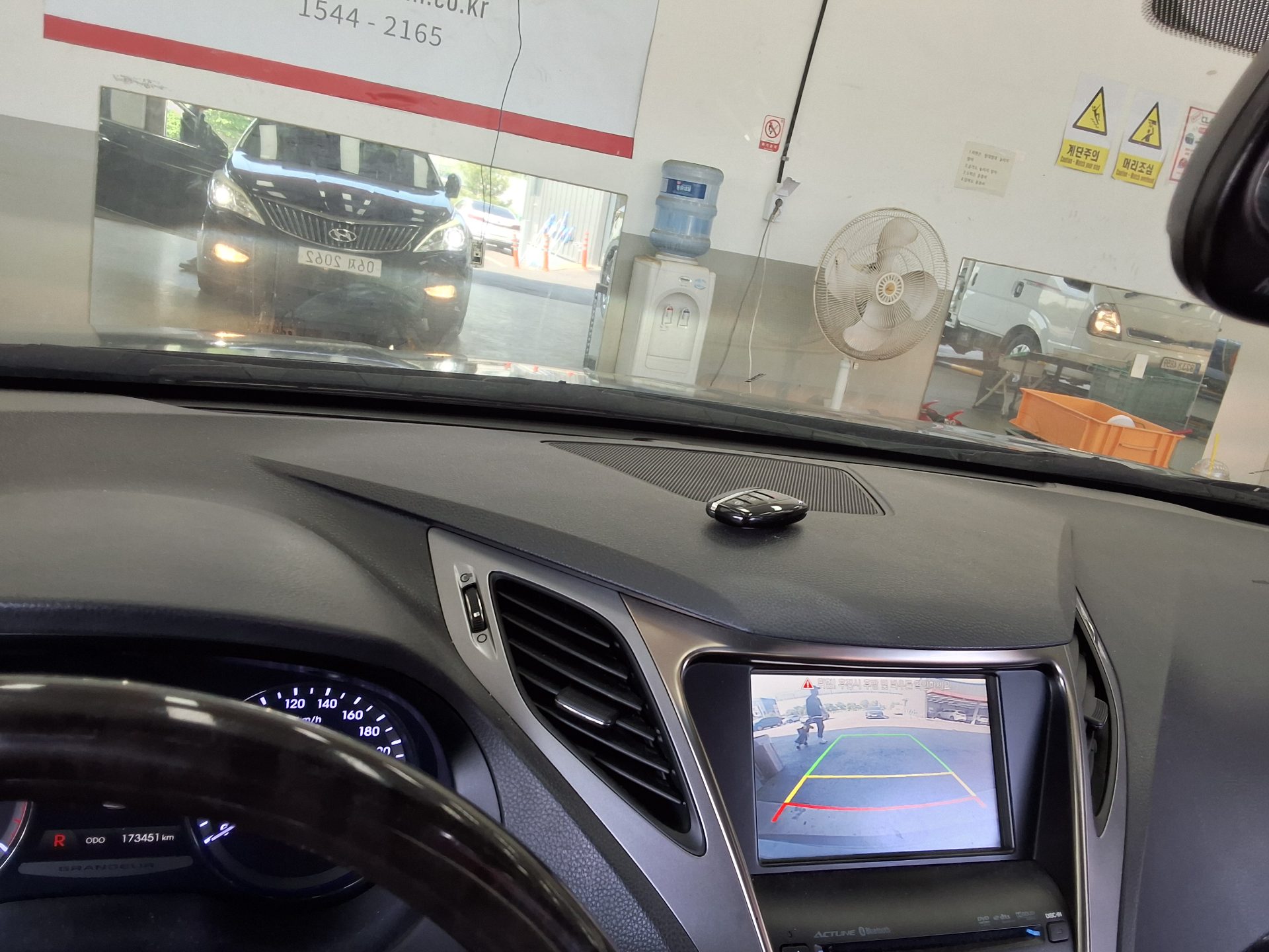 2013 - hyundai grandeur