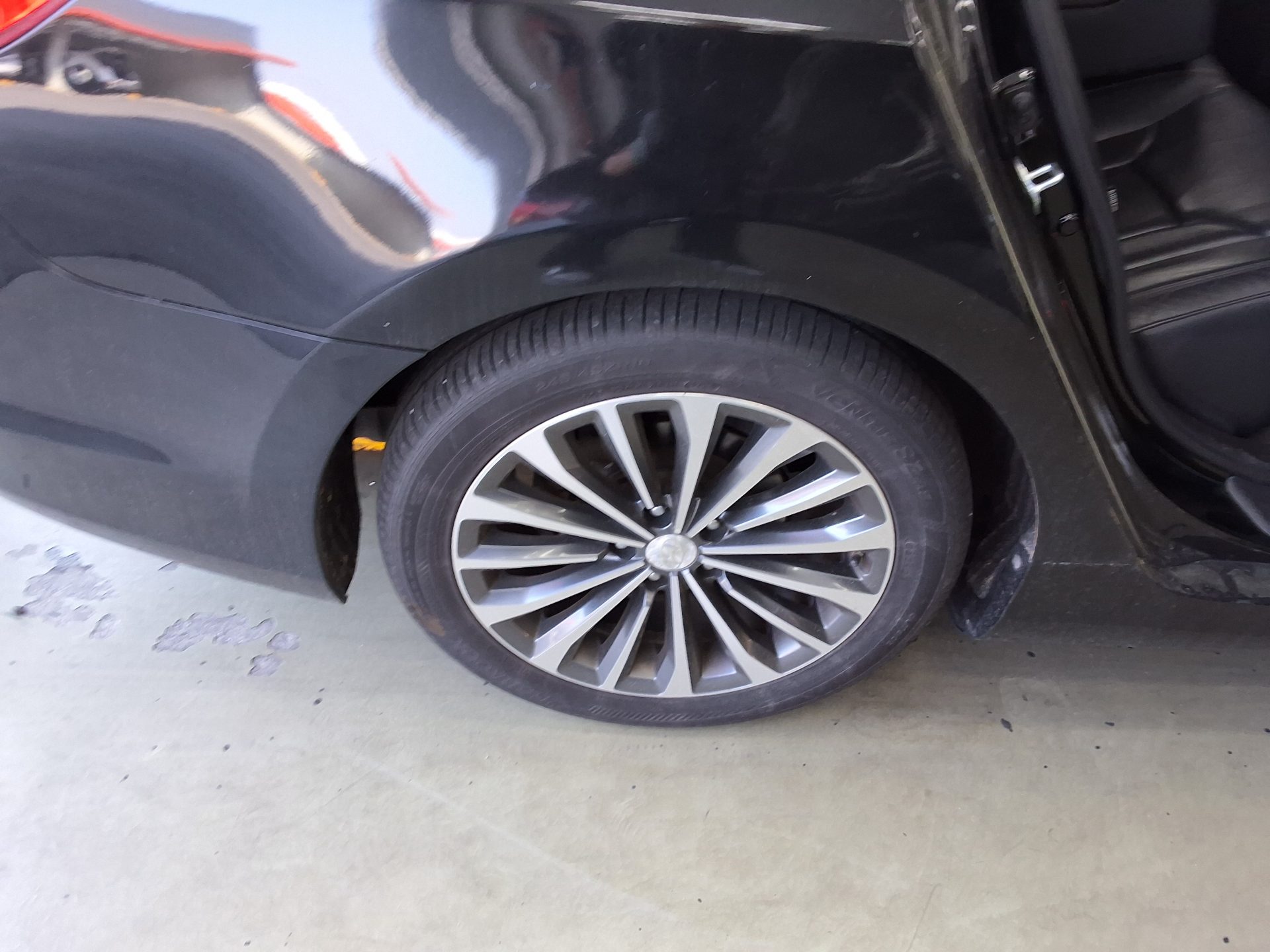 2013 - hyundai grandeur