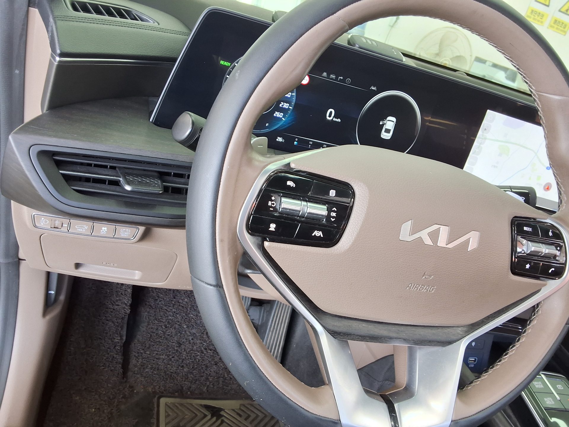 2023 - kia k8