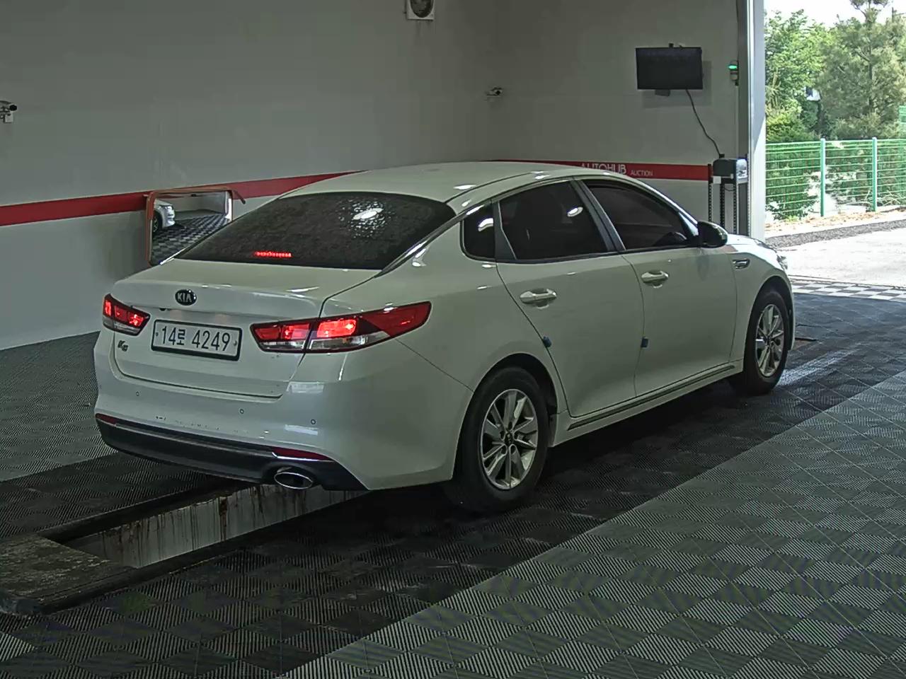 2016 - kia k5