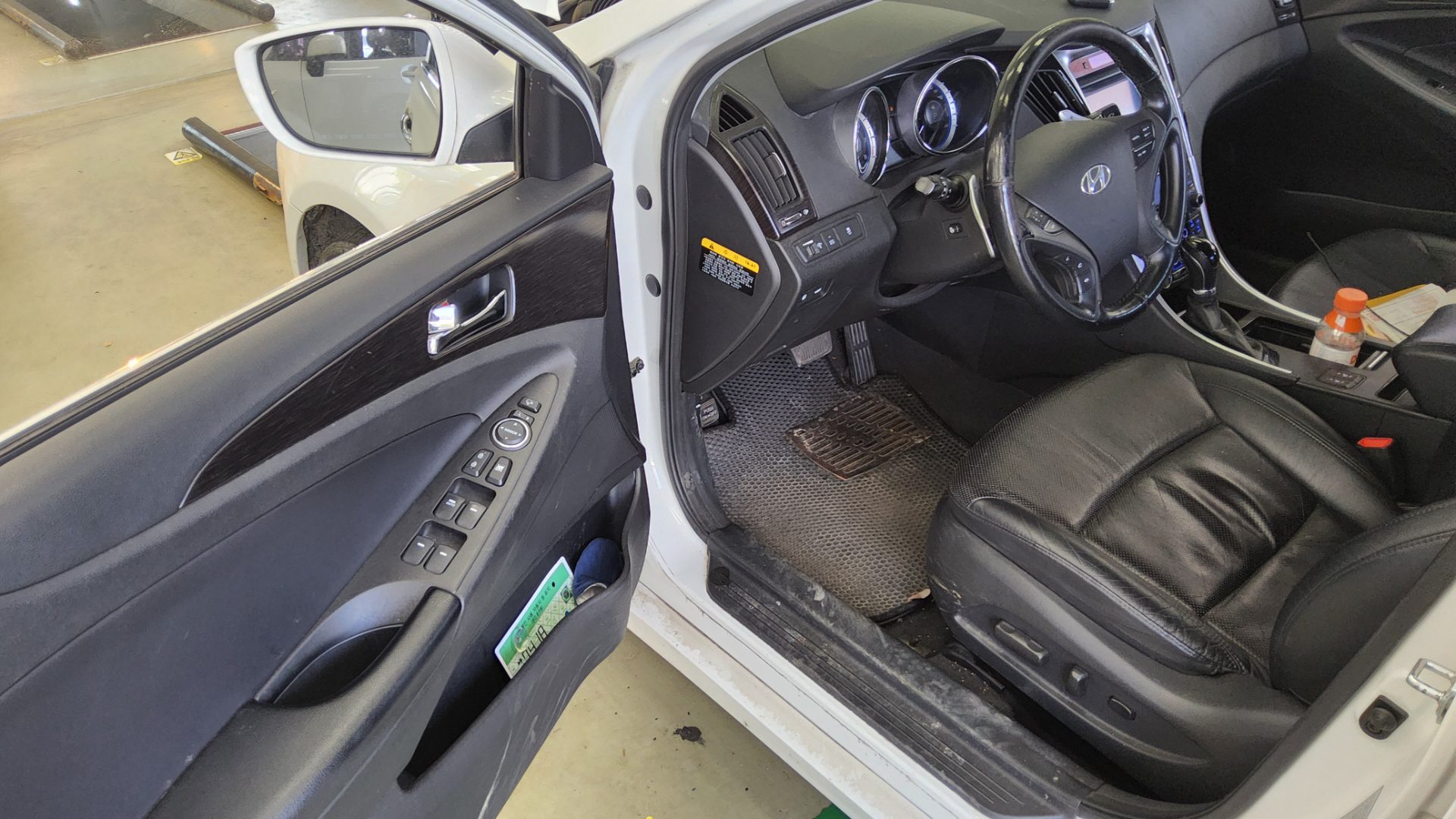 2012 - hyundai sonata