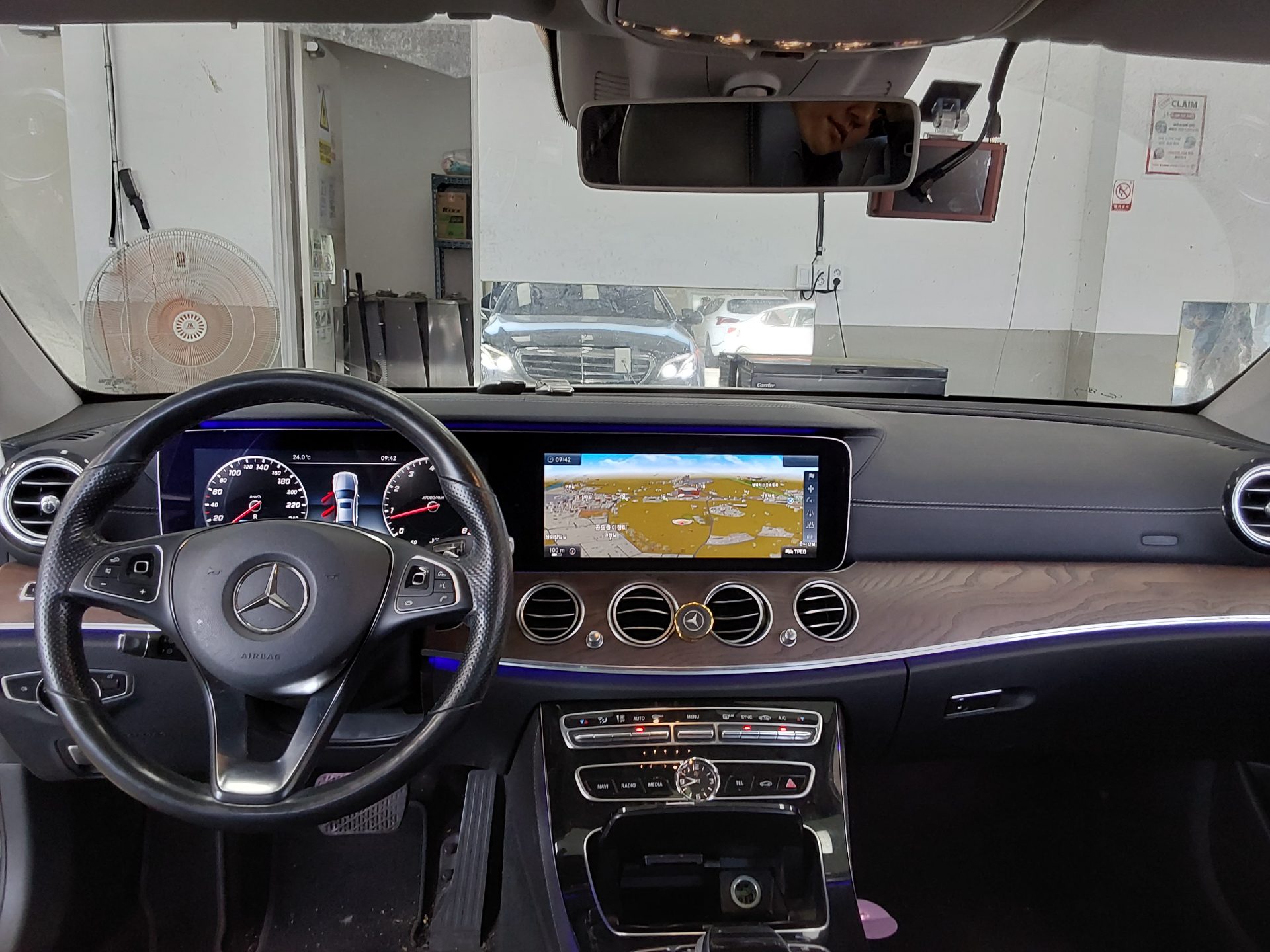 2017 - mercedes-benz e300