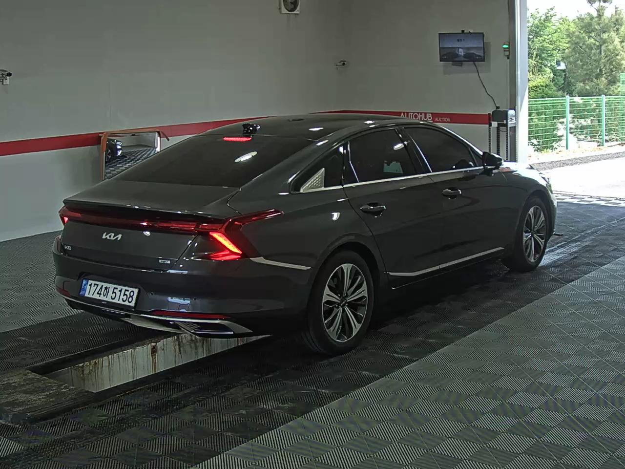 2023 - kia k8