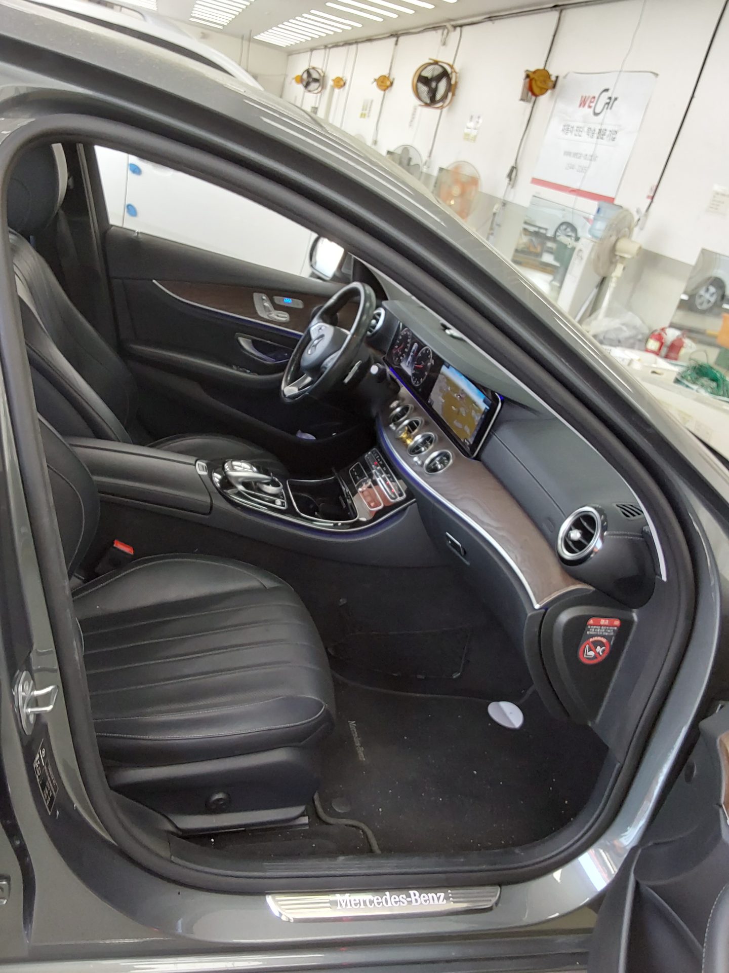 2017 - mercedes-benz e300