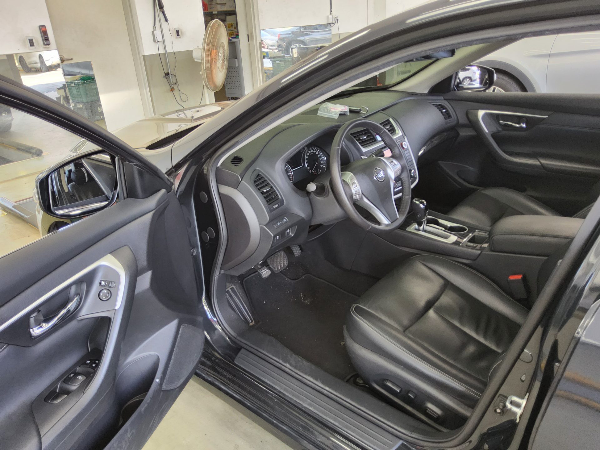 2017 - nissan altima