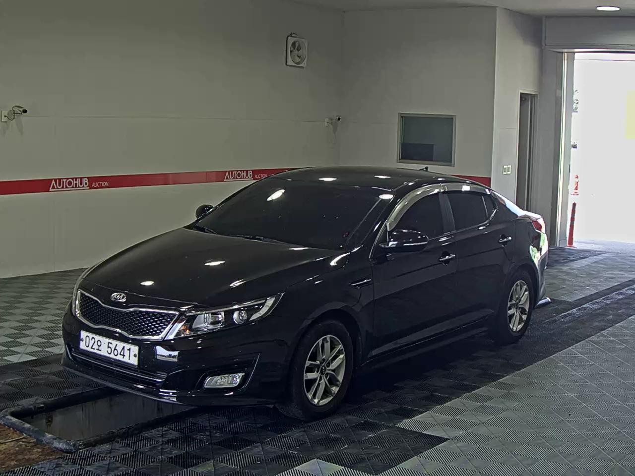 KIA K5 LPI RENTAL CAR