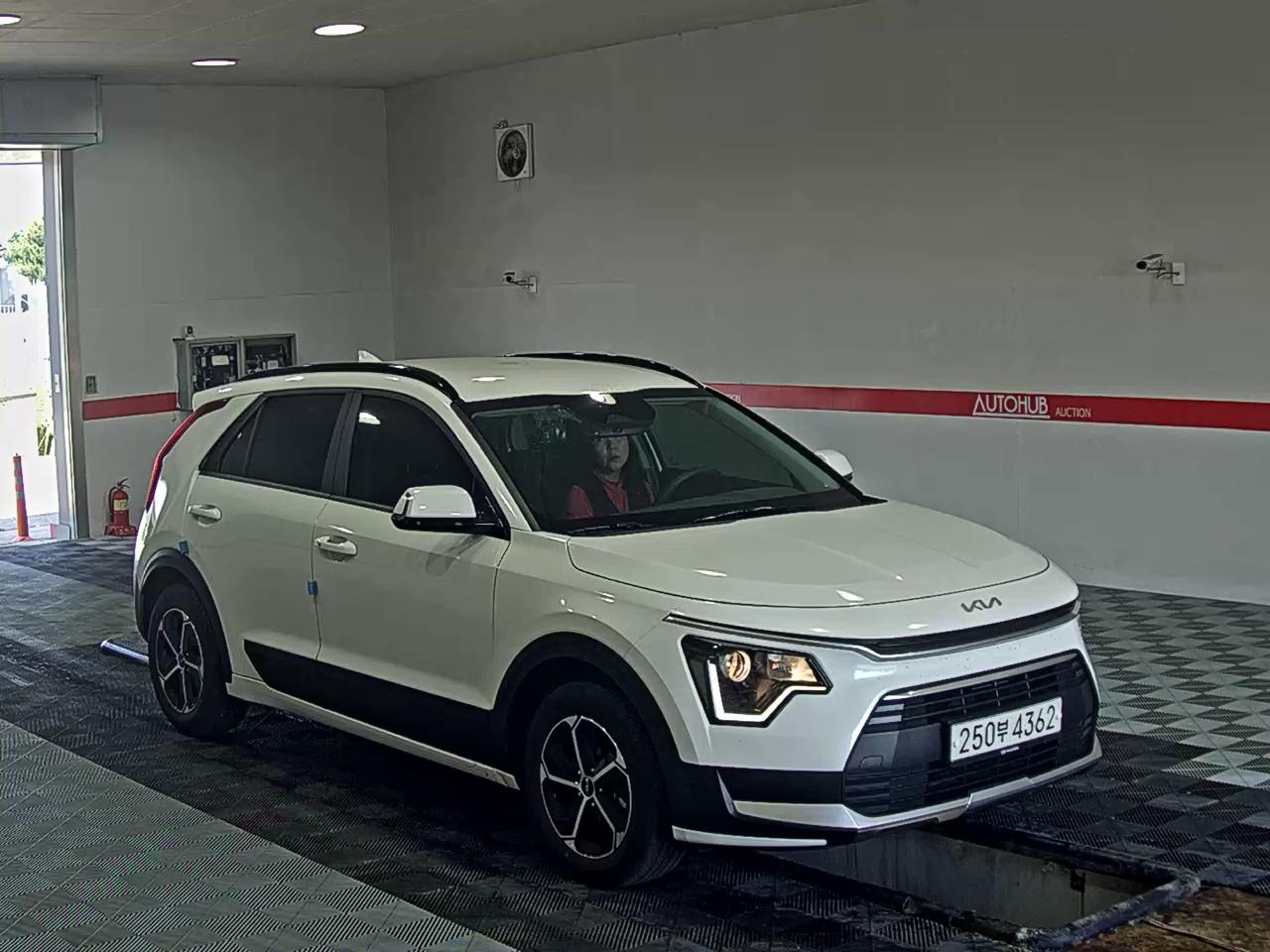 2025 - kia niro
