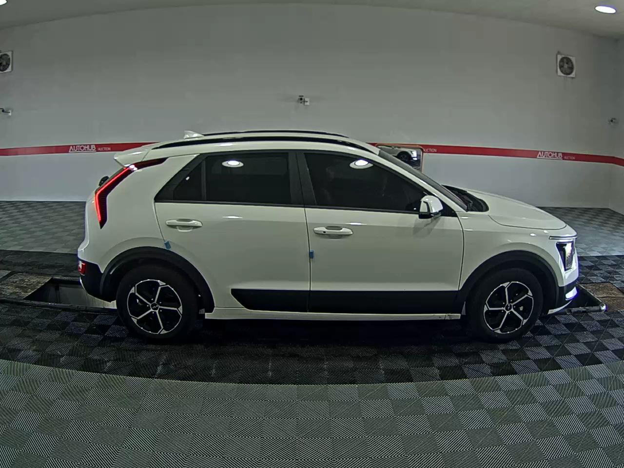 2025 - kia niro