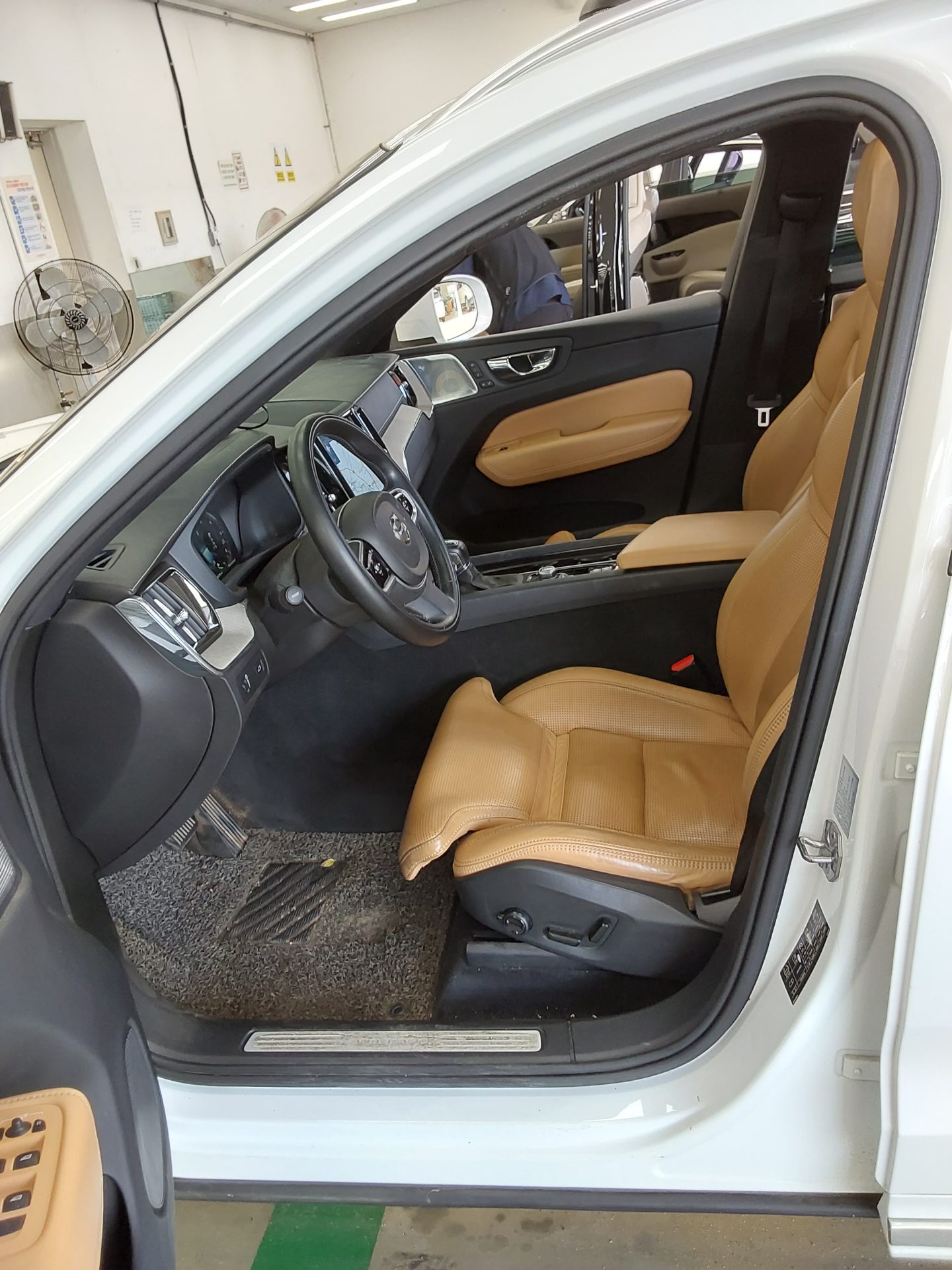 2018 - volvo xc60