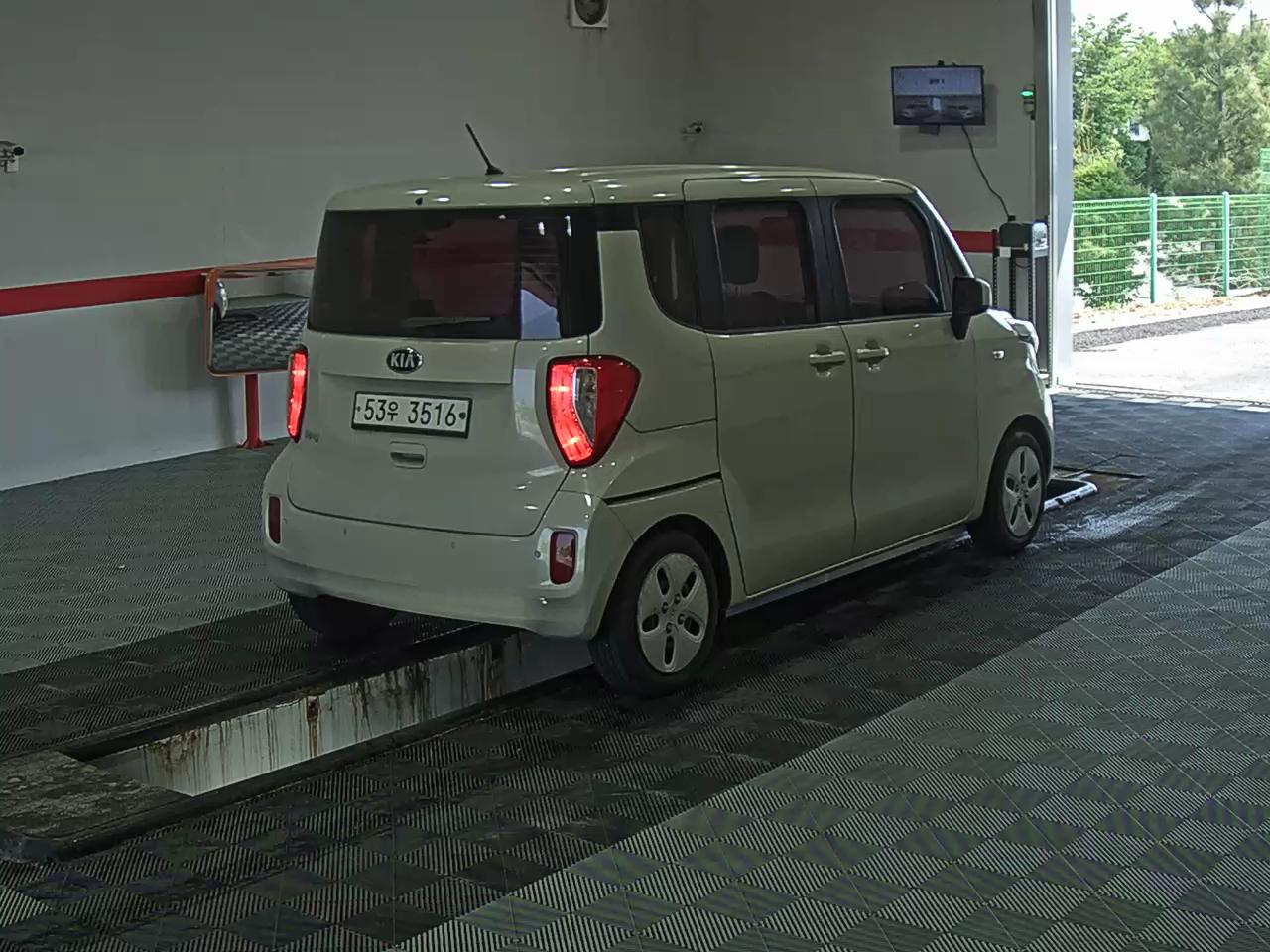 2015 - kia ray
