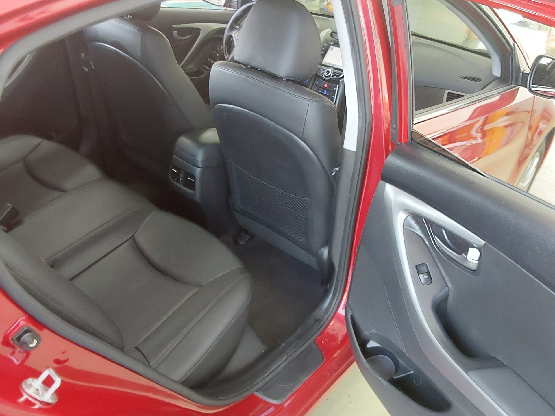 2015 - hyundai avante