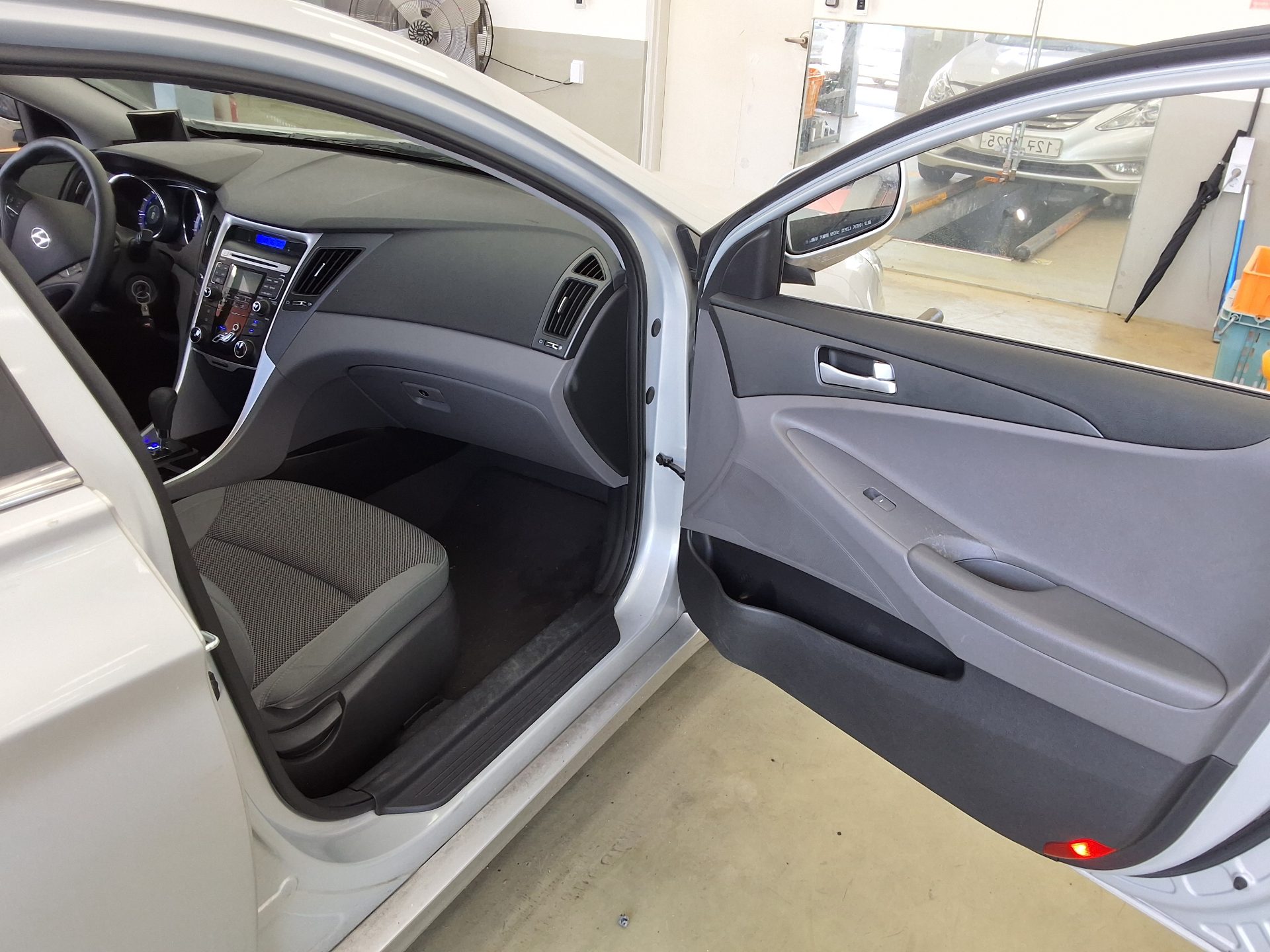 2010 - hyundai sonata