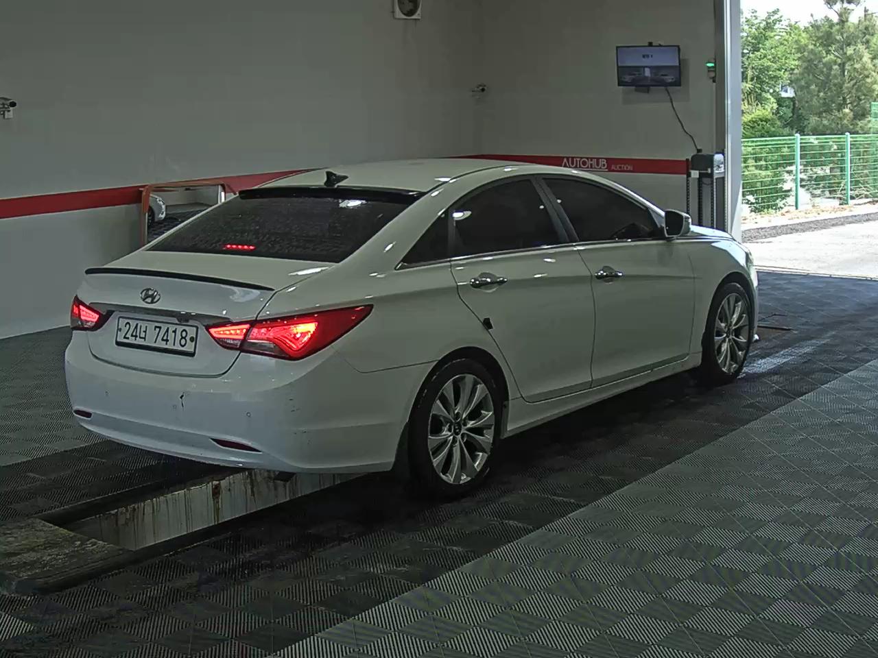 2012 - hyundai sonata