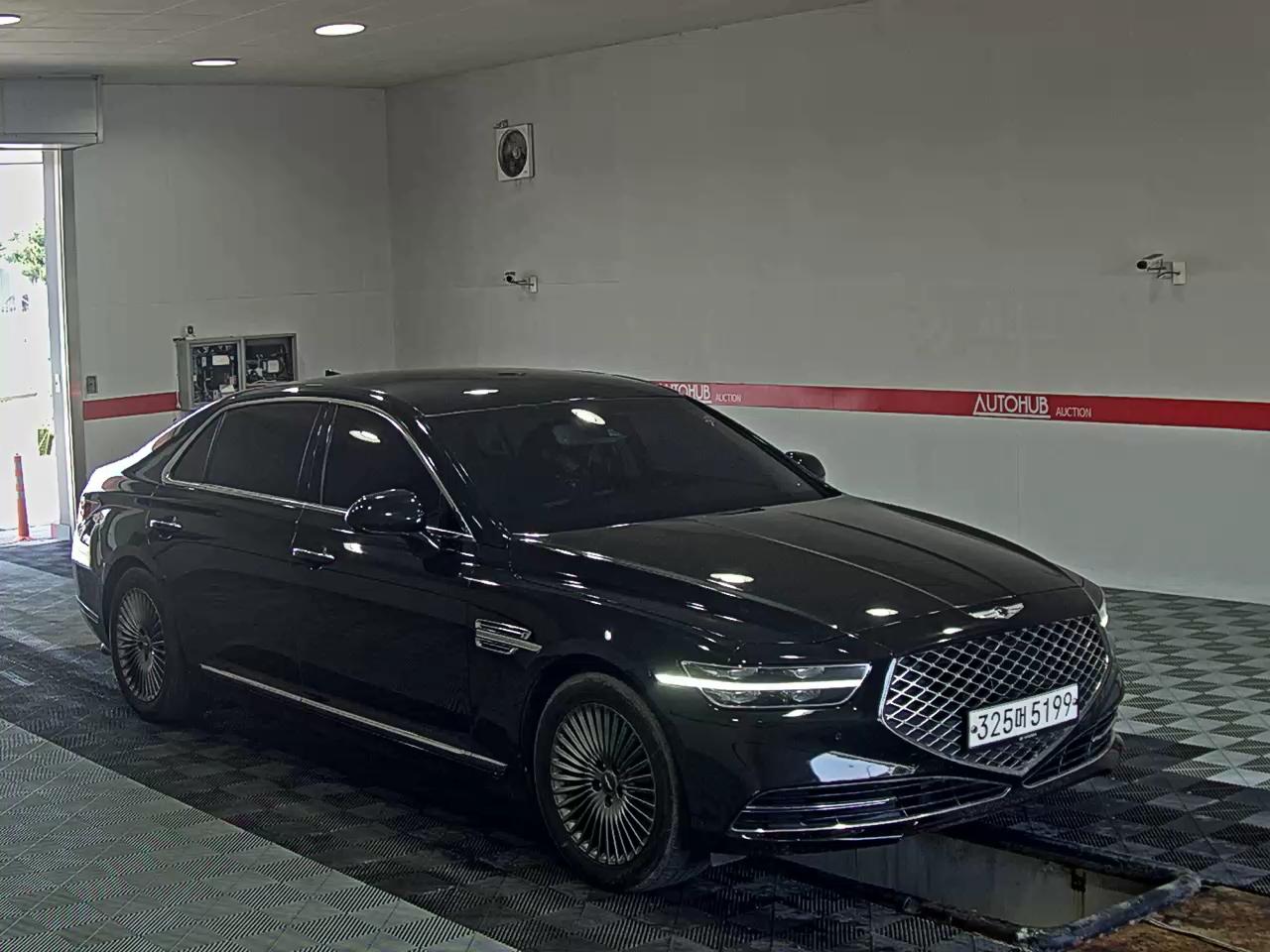 2019 - genesis g90