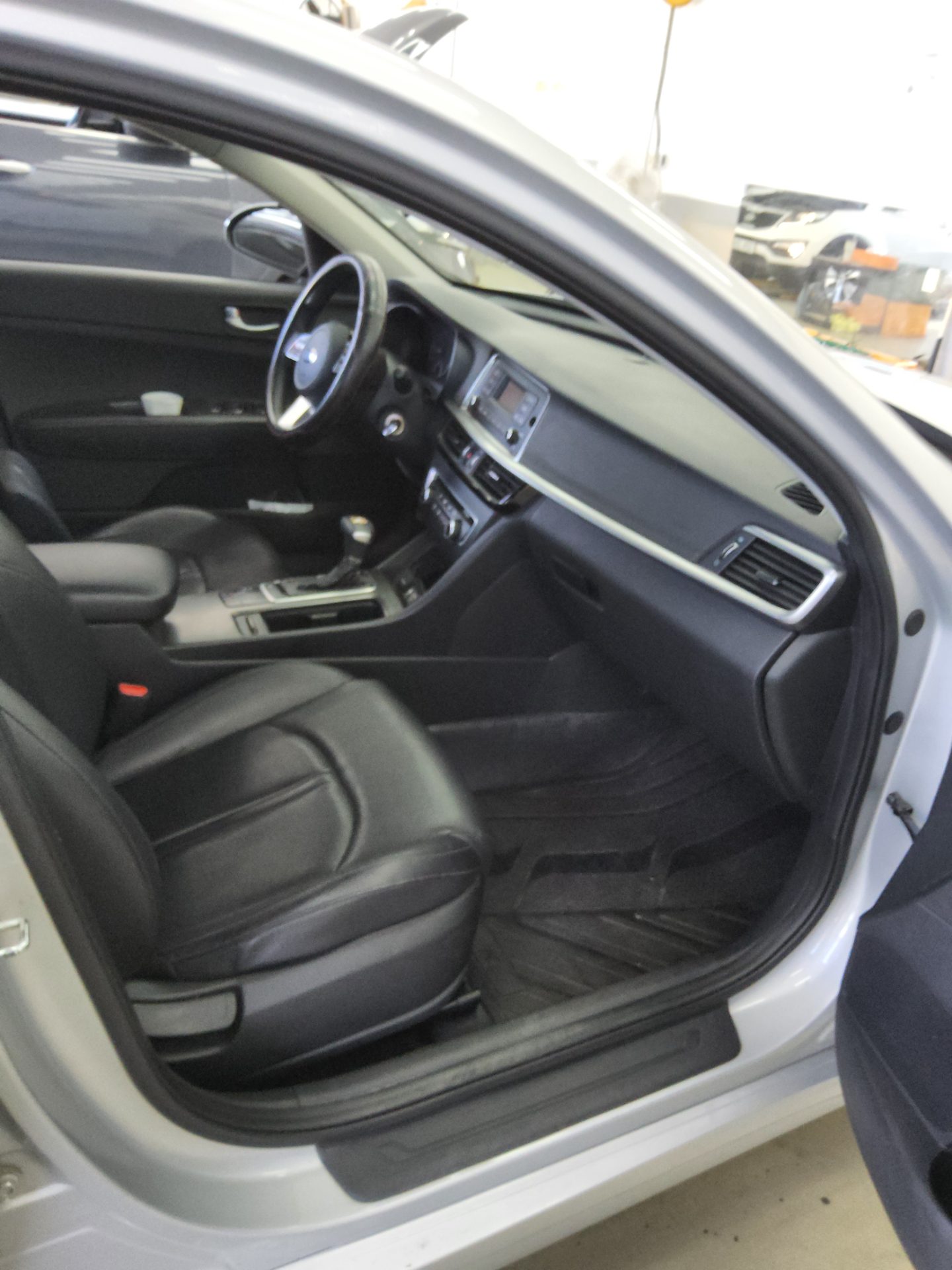 2019 - kia k5