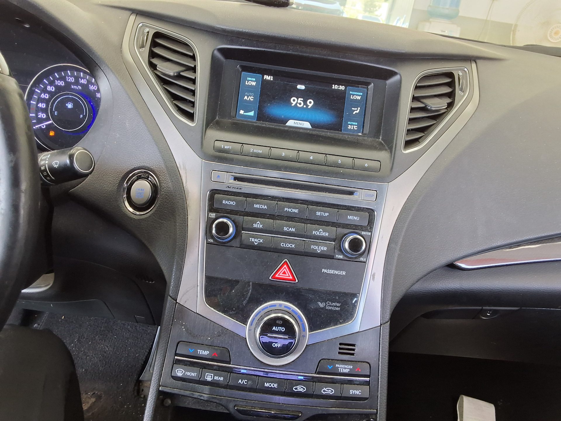 2016 - hyundai grandeur