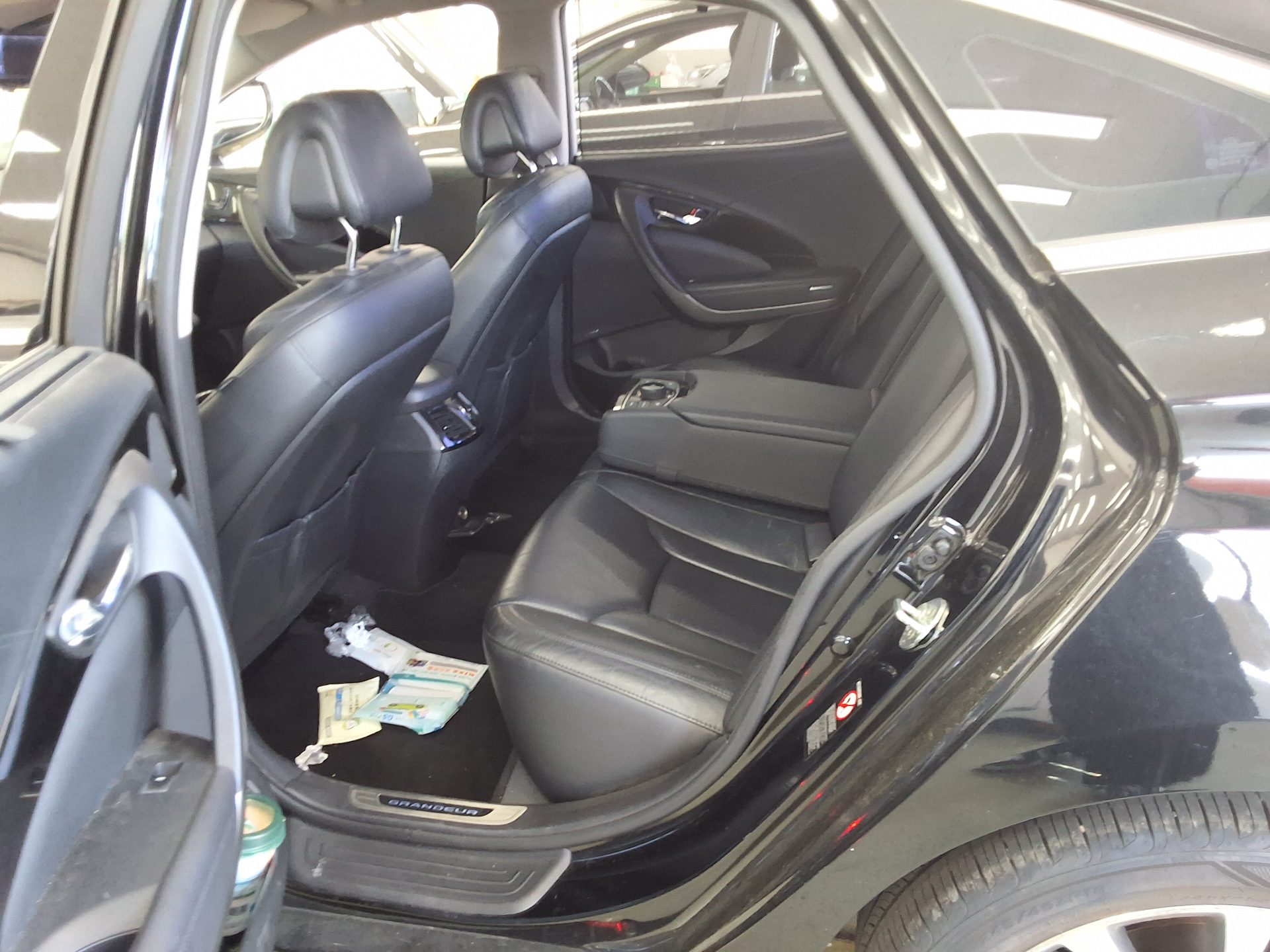 2016 - hyundai grandeur