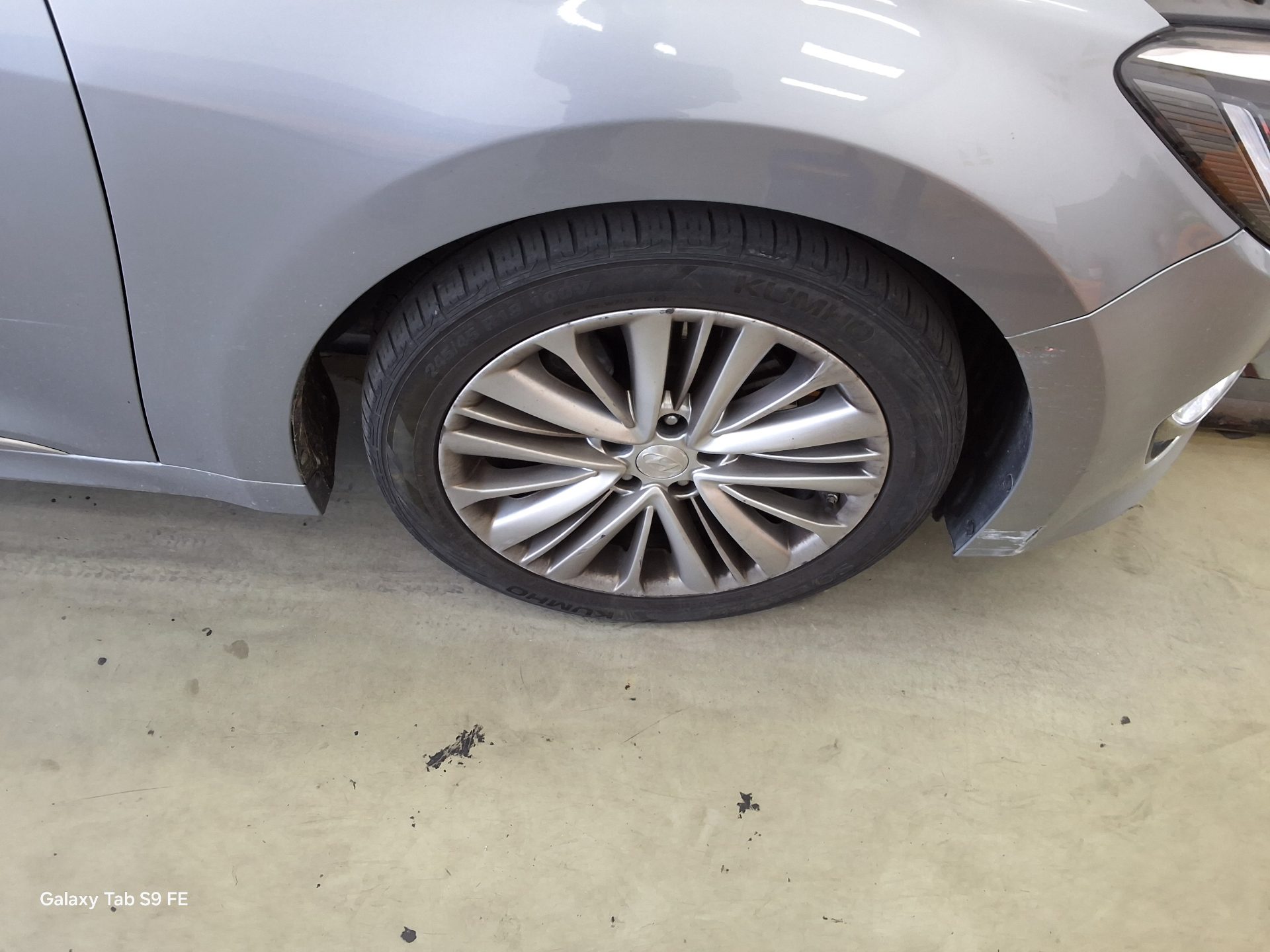 2015 - hyundai aslan