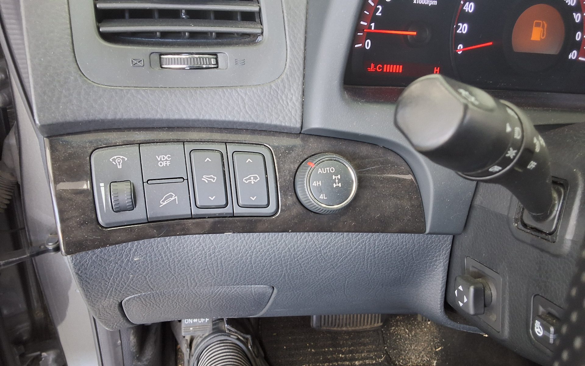 2013 - kia mohave