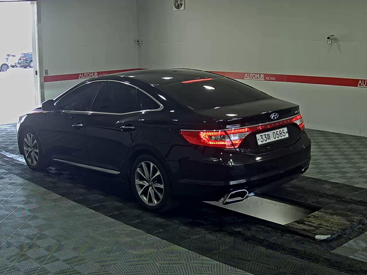 2016 - hyundai grandeur