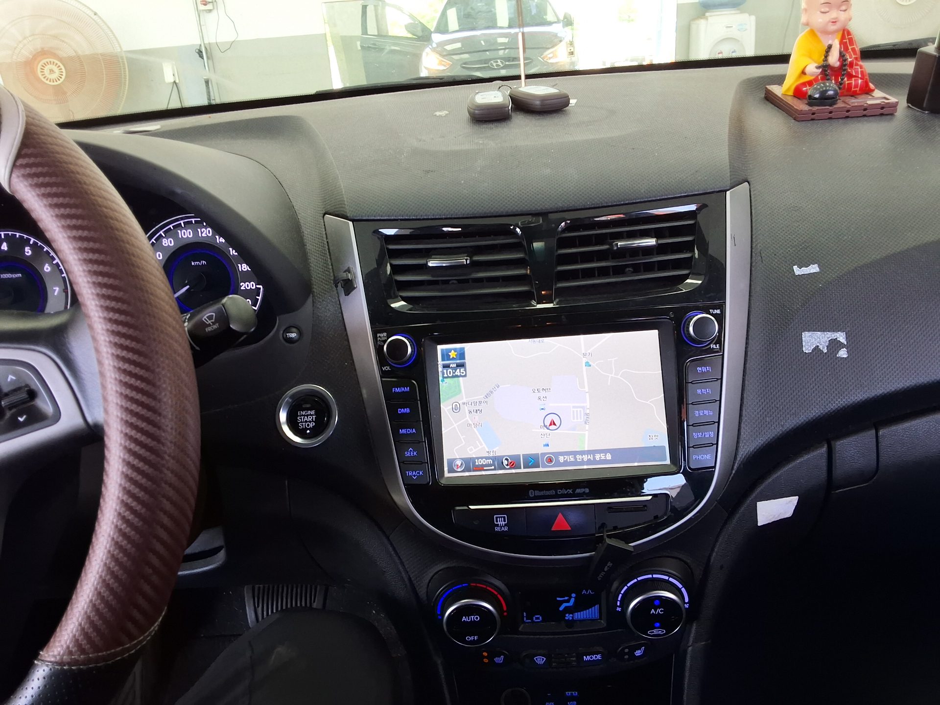 2017 - hyundai accent