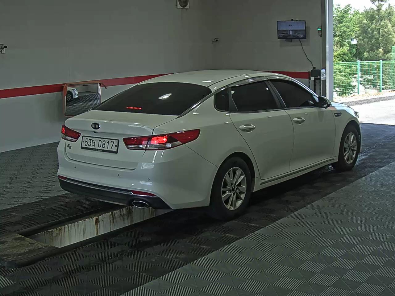 2016 - kia k5