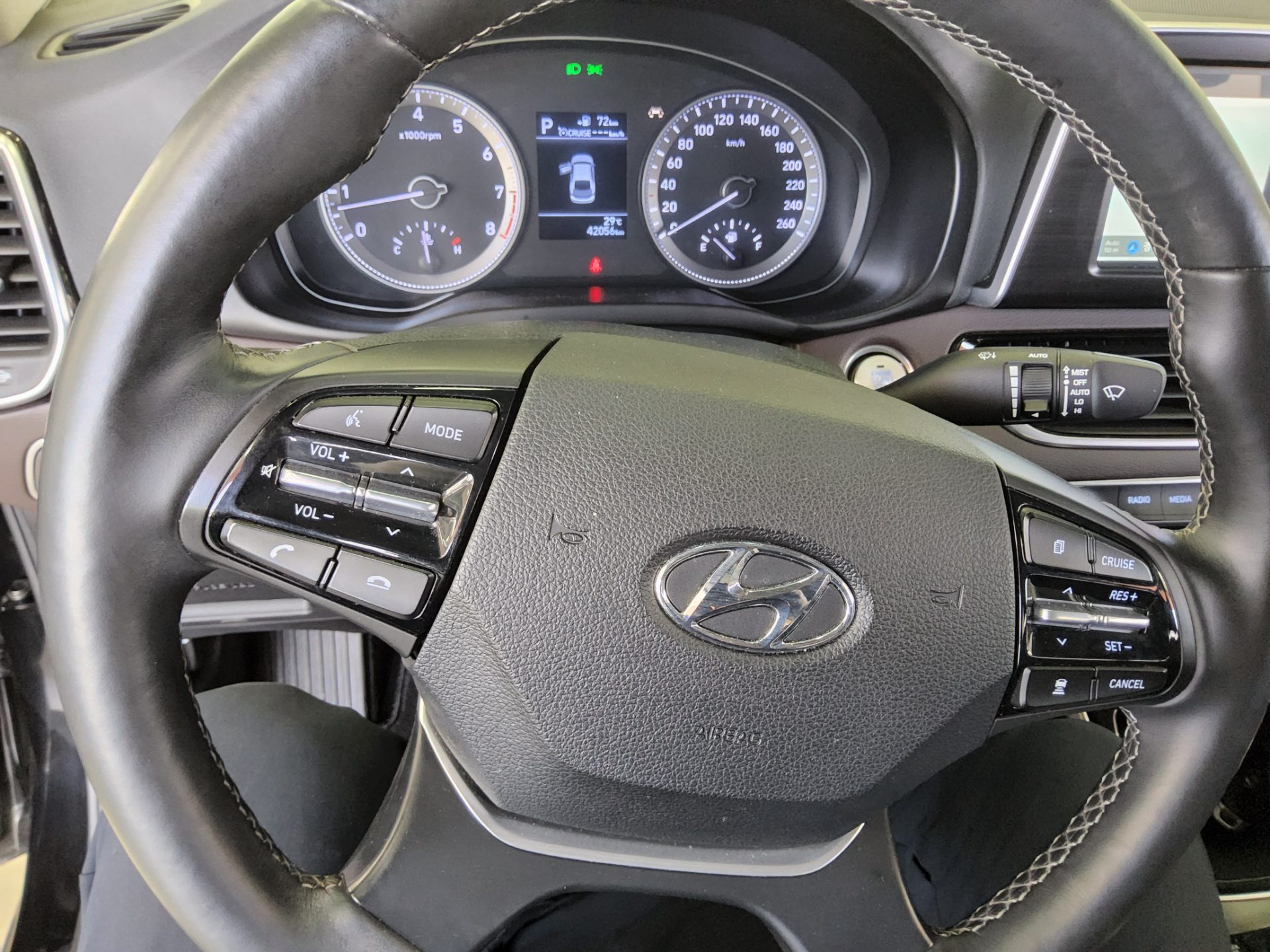 2018 - hyundai grandeur