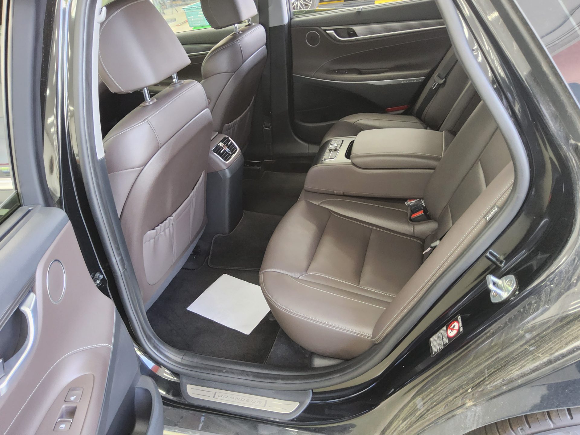 2018 - hyundai grandeur