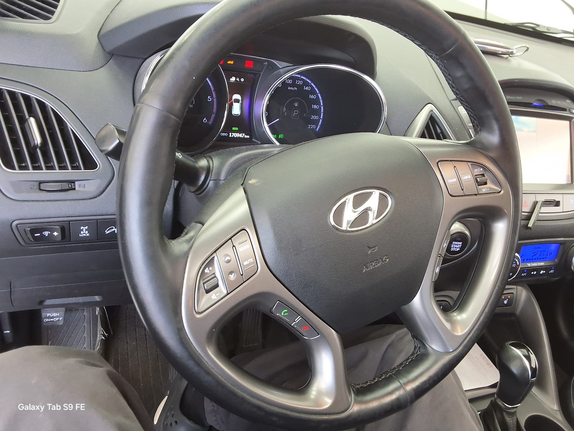 2014 - hyundai tucson