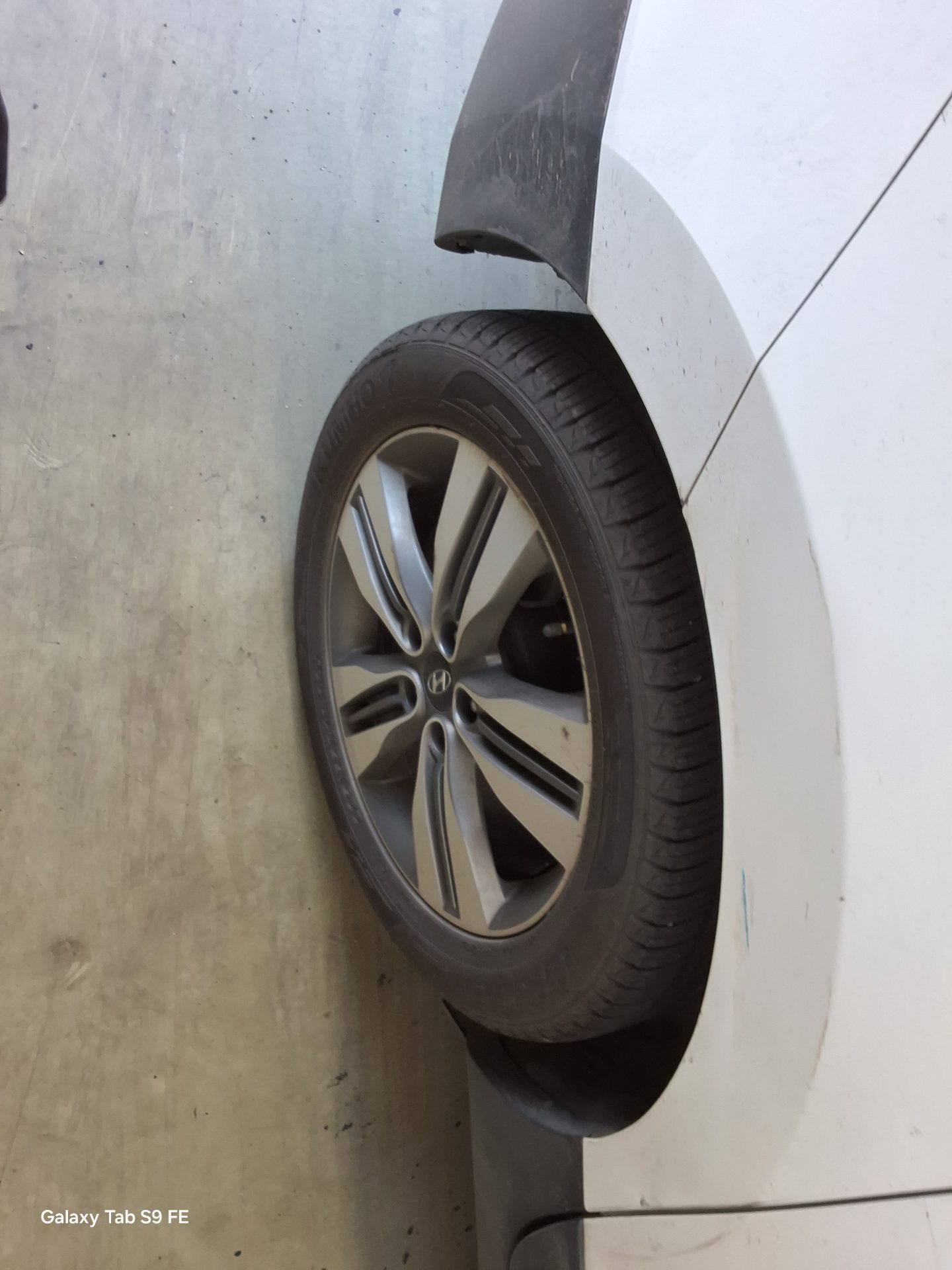2014 - hyundai tucson