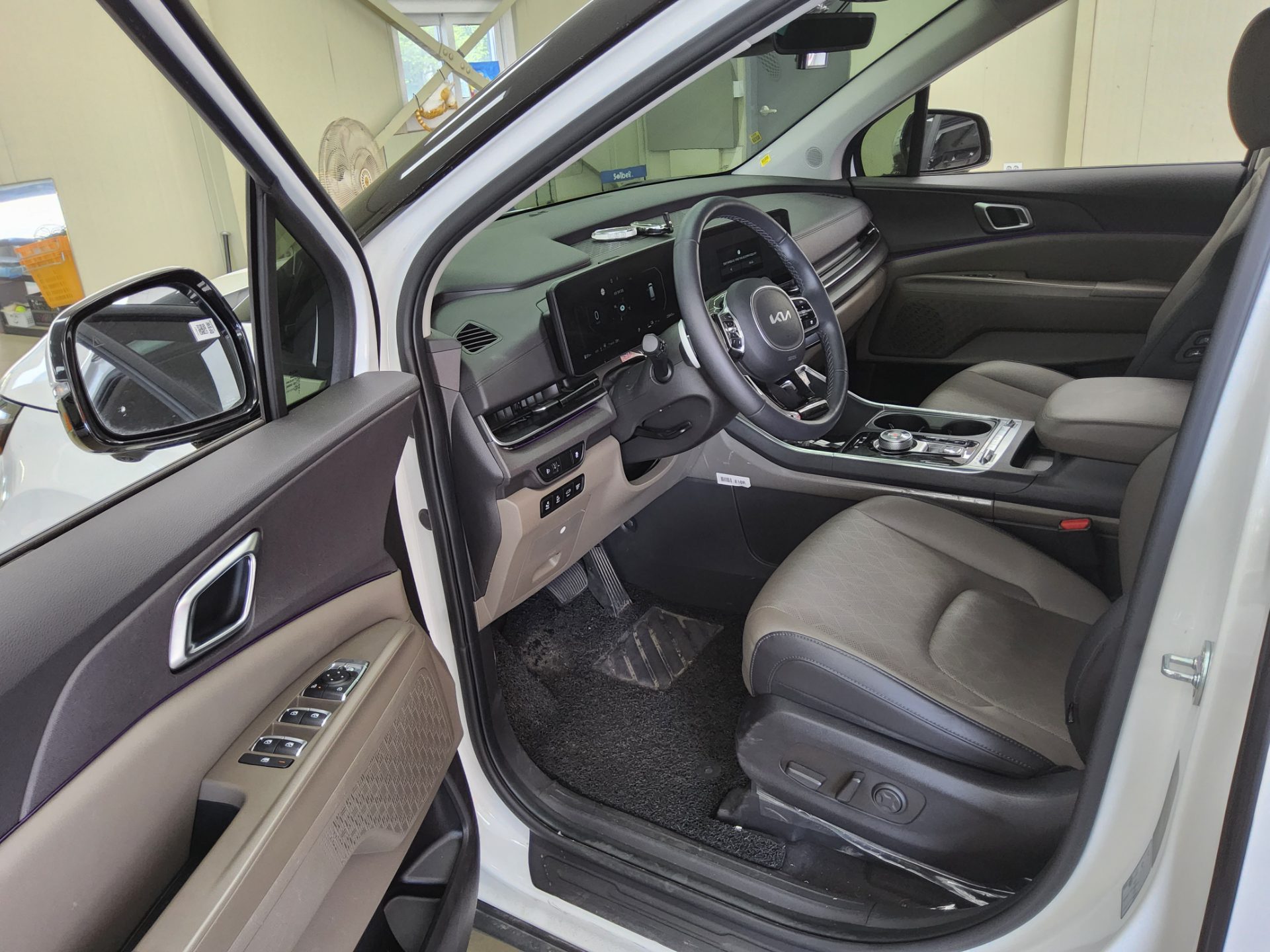 2025 - kia carnival