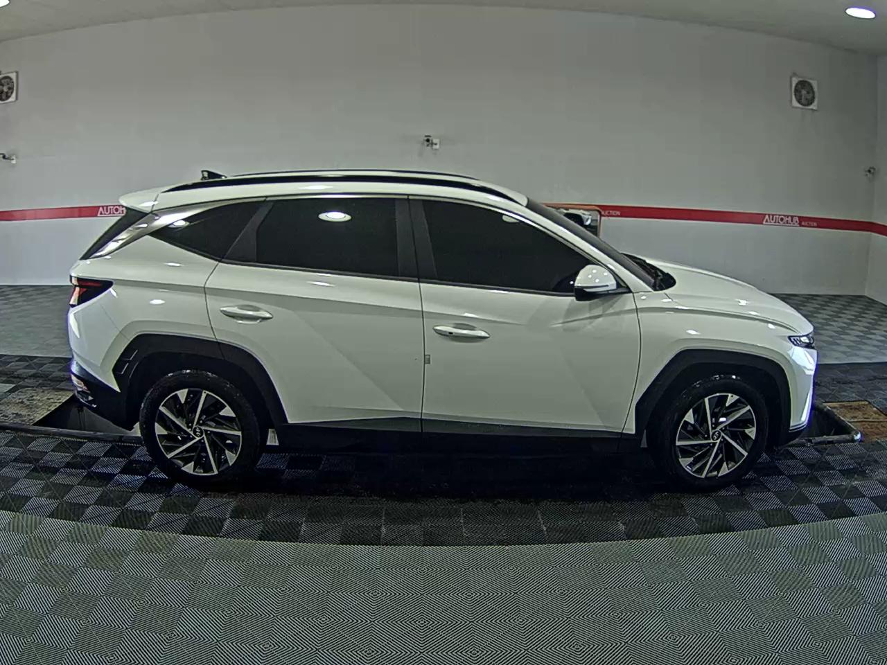 2021 - hyundai tucson
