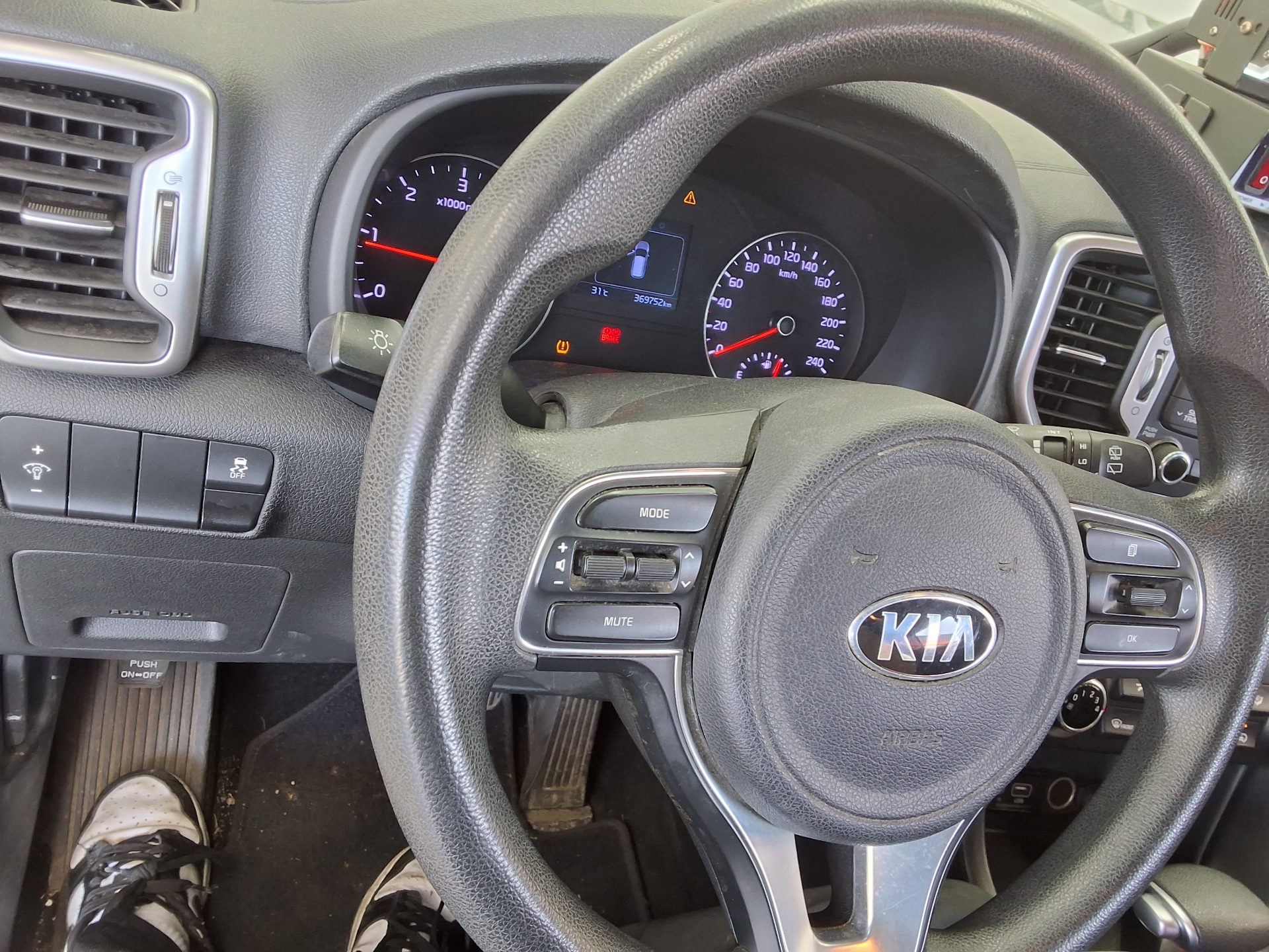2017 - kia sportage