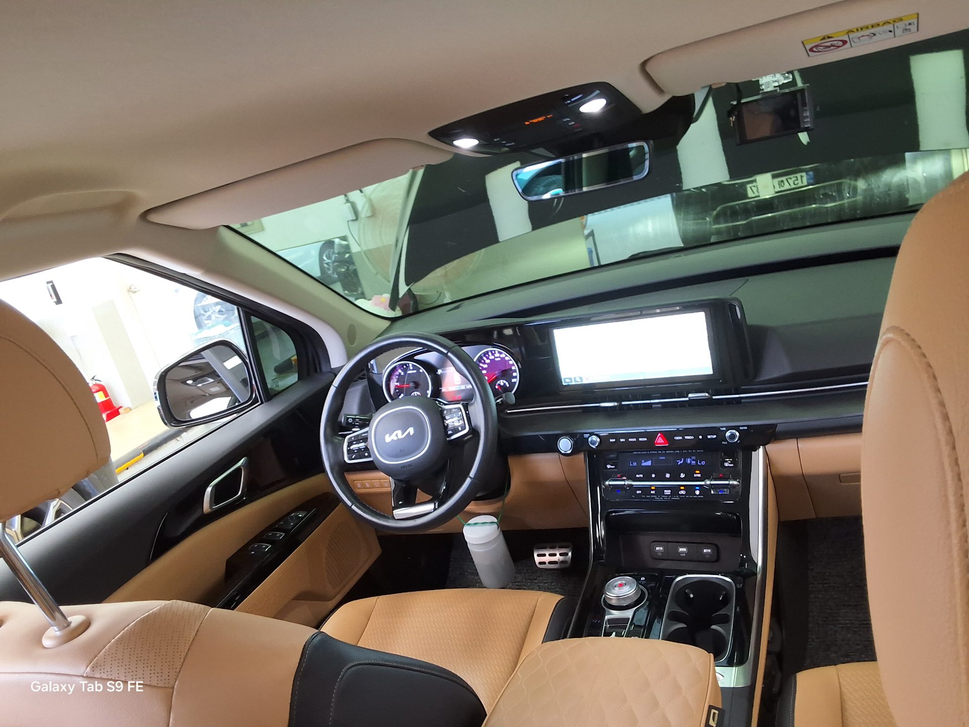 2022 - kia carnival