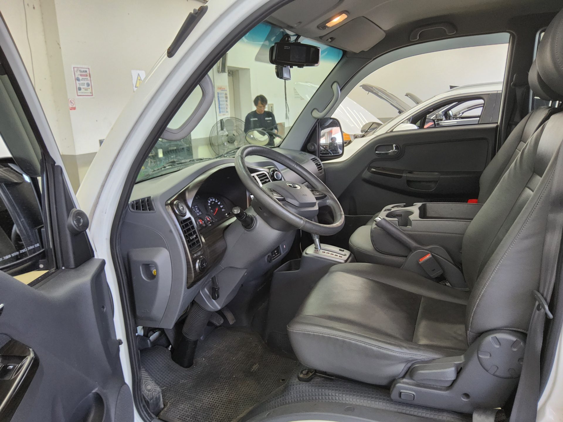 2019 - kia bongo
