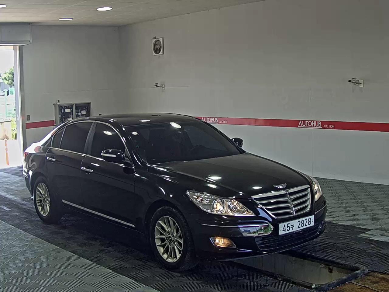 2010 - hyundai bh