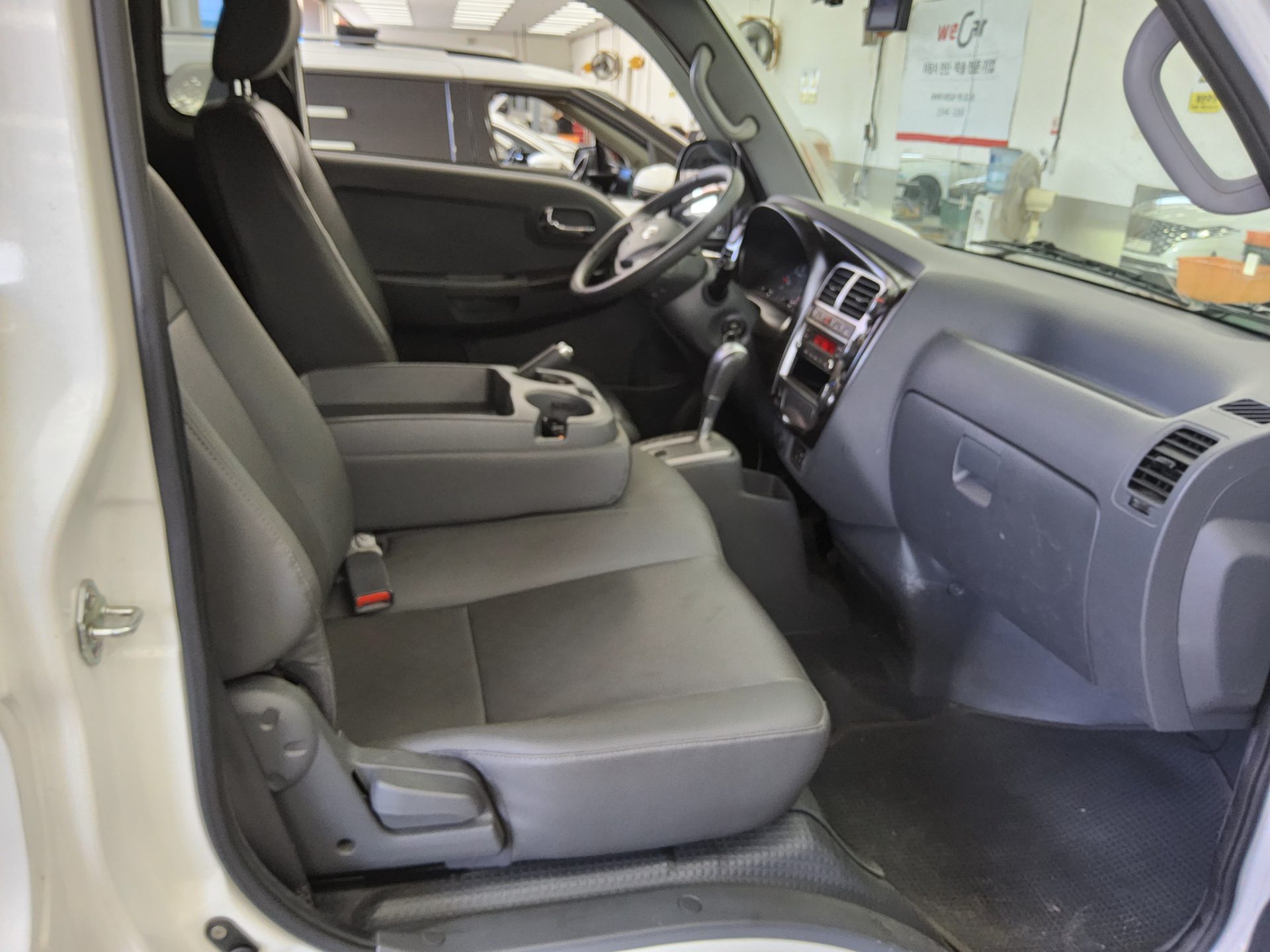 2019 - kia bongo