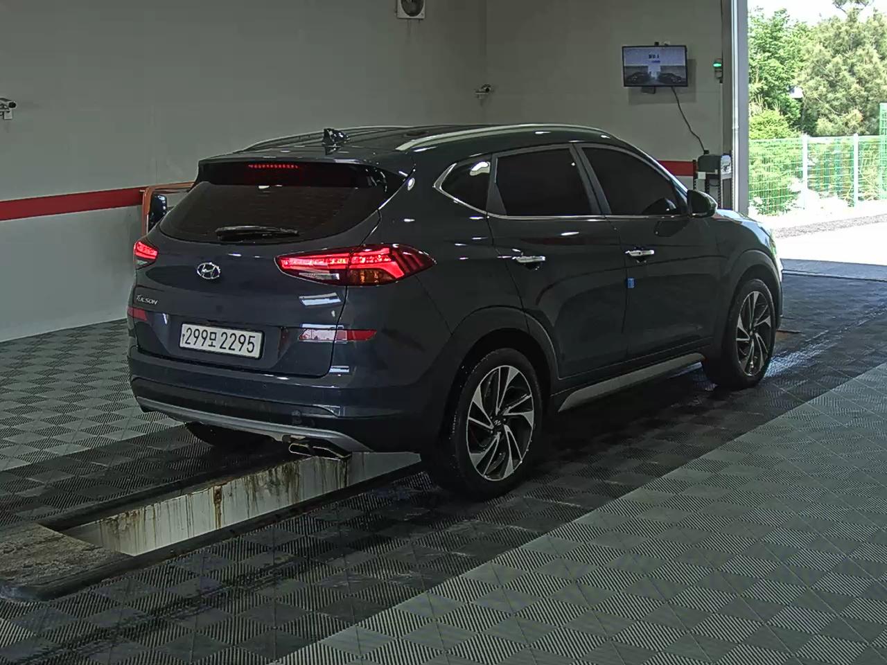 2020 - hyundai tucson