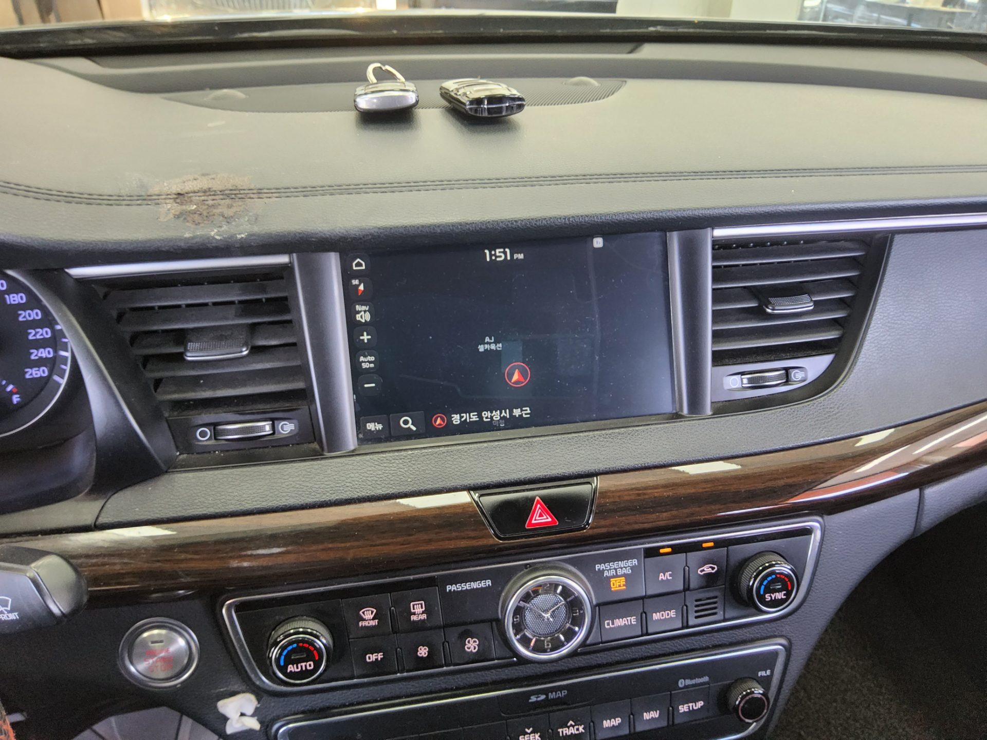 2019 - kia k7