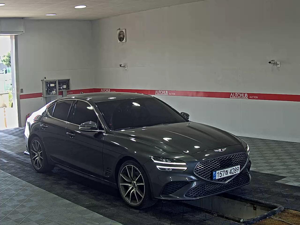 2021 - genesis g70