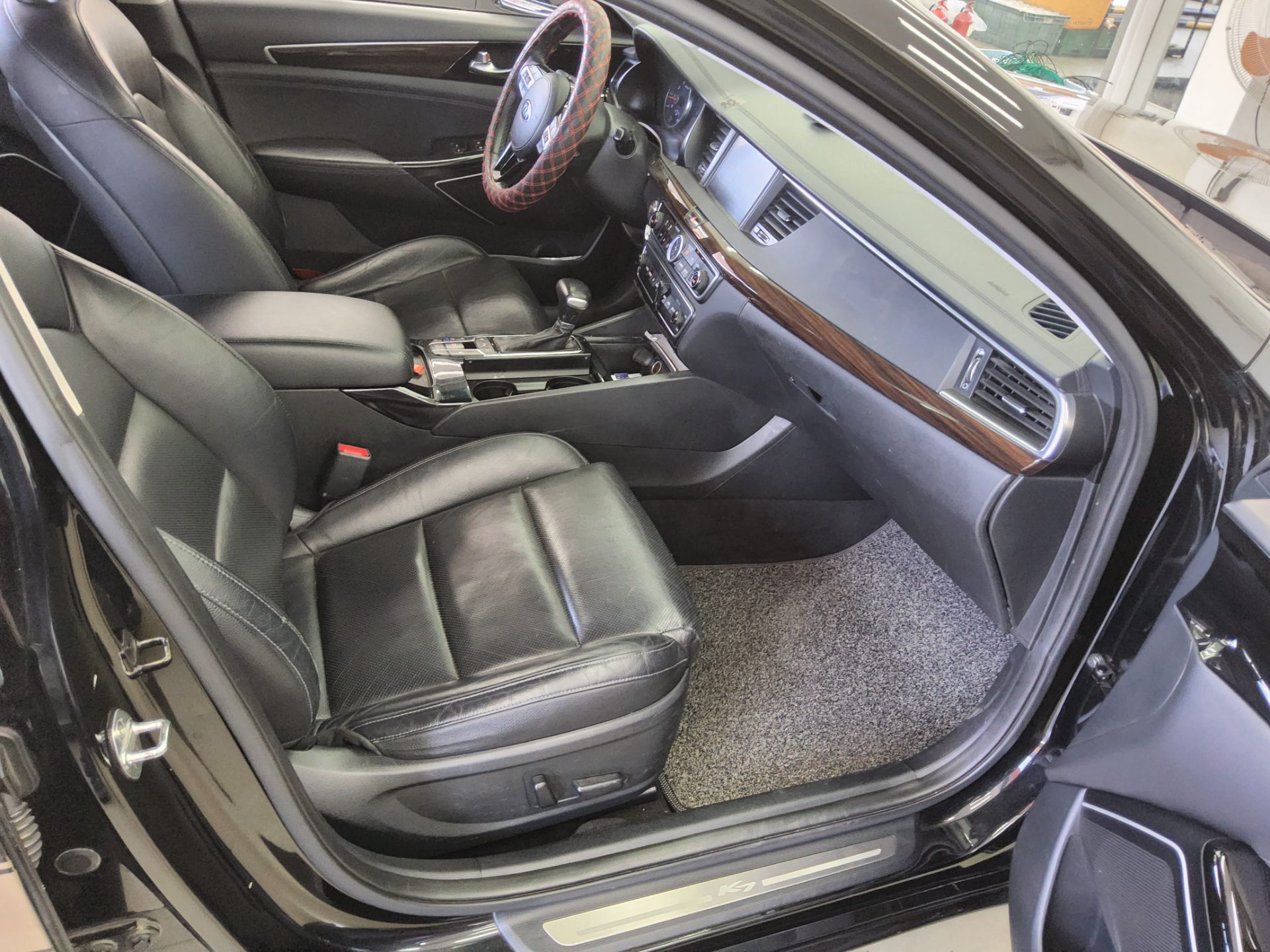 2019 - kia k7