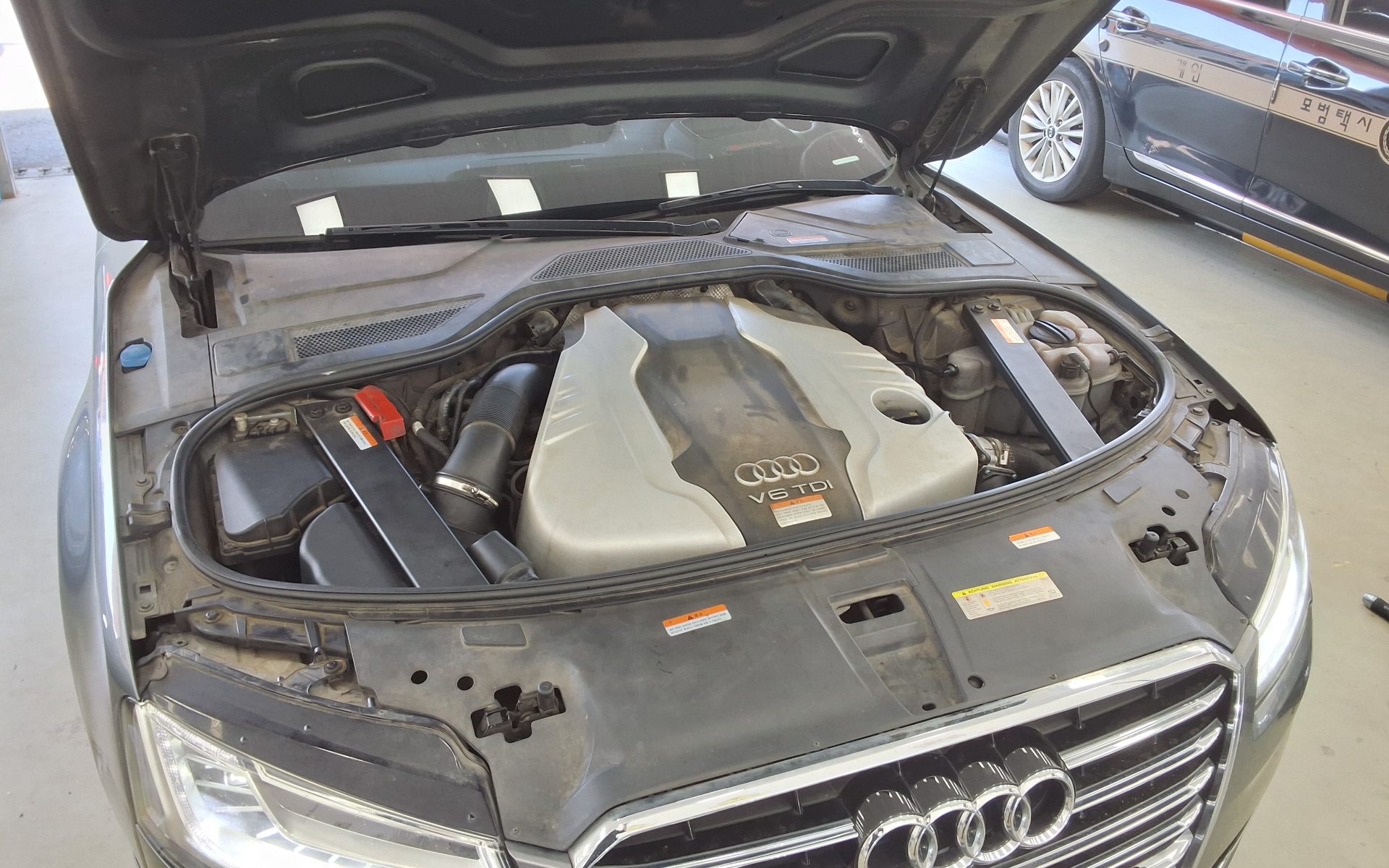 Audi A8 - 20