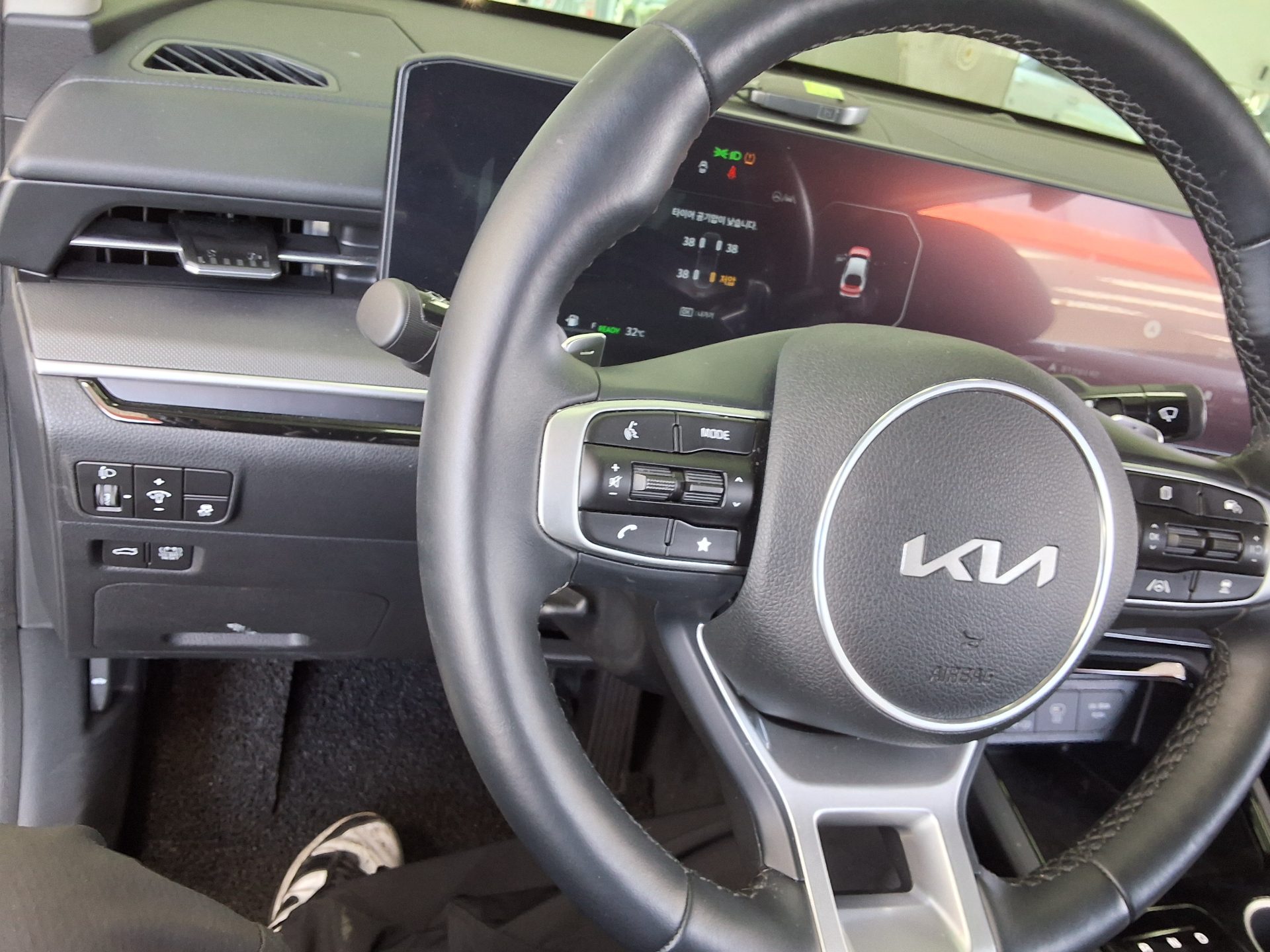 2025 - kia k5