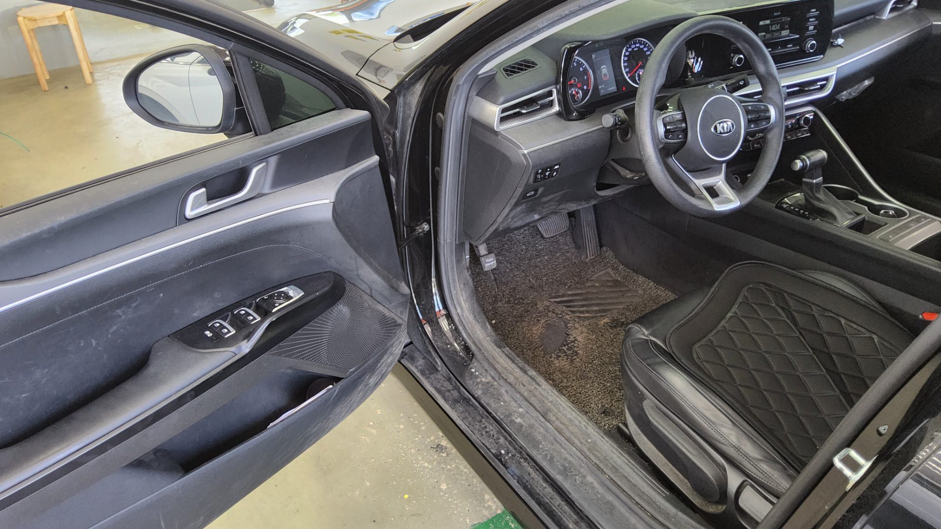 2021 - kia k5